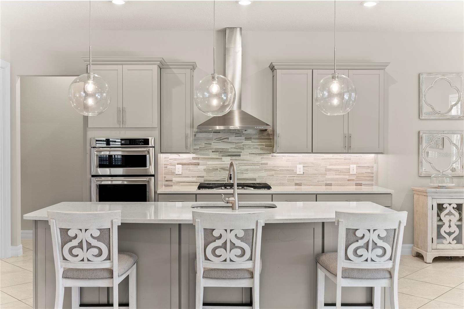 Image 7 of 70 For 7905 Wandering Way