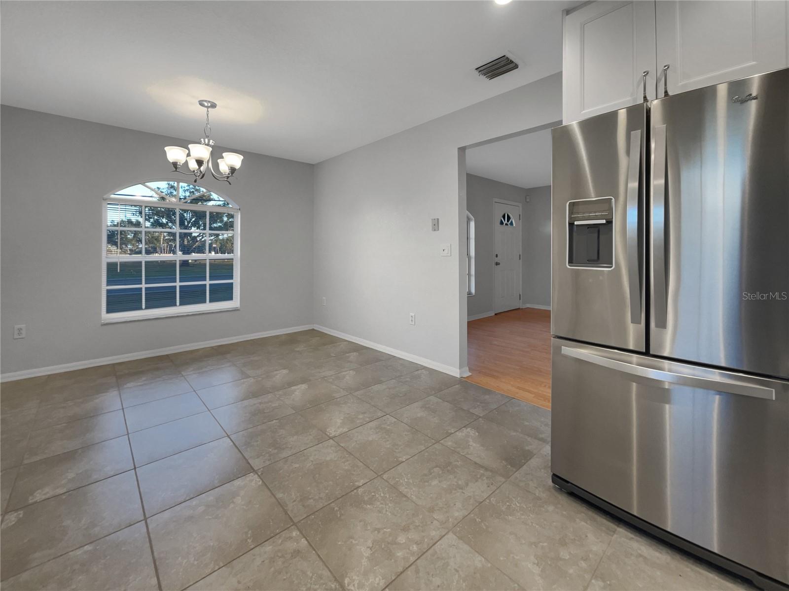 Image 10 of 20 For 1411 36th Avenue E