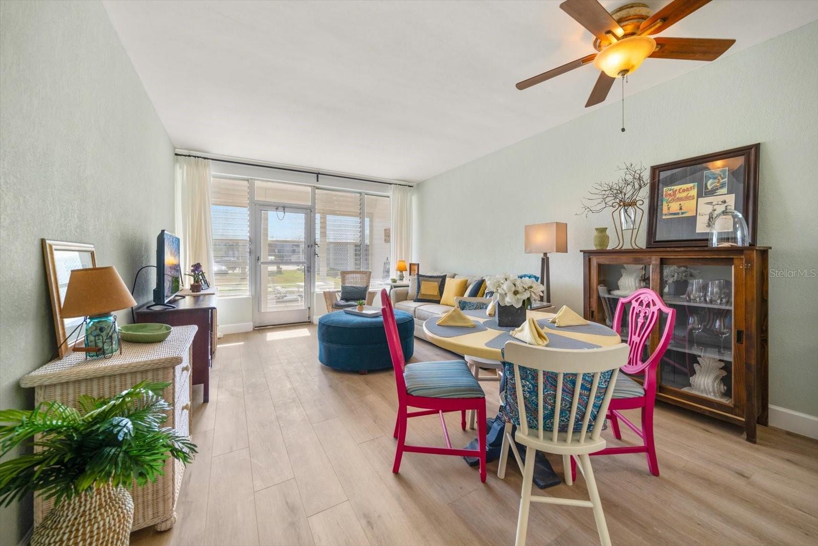 Image 14 of 32 For 7050 Sunset Way 6