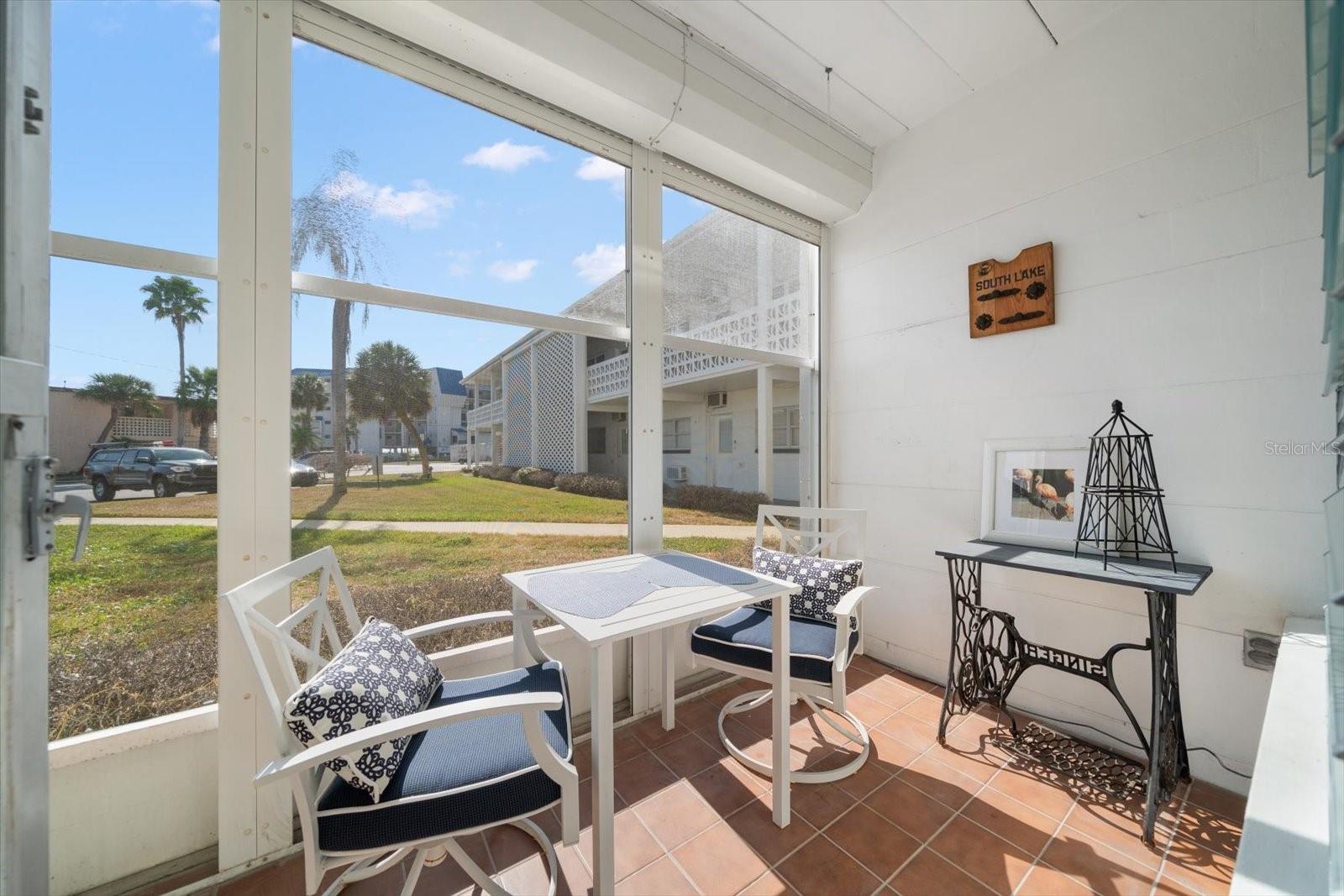 Image 17 of 32 For 7050 Sunset Way 6