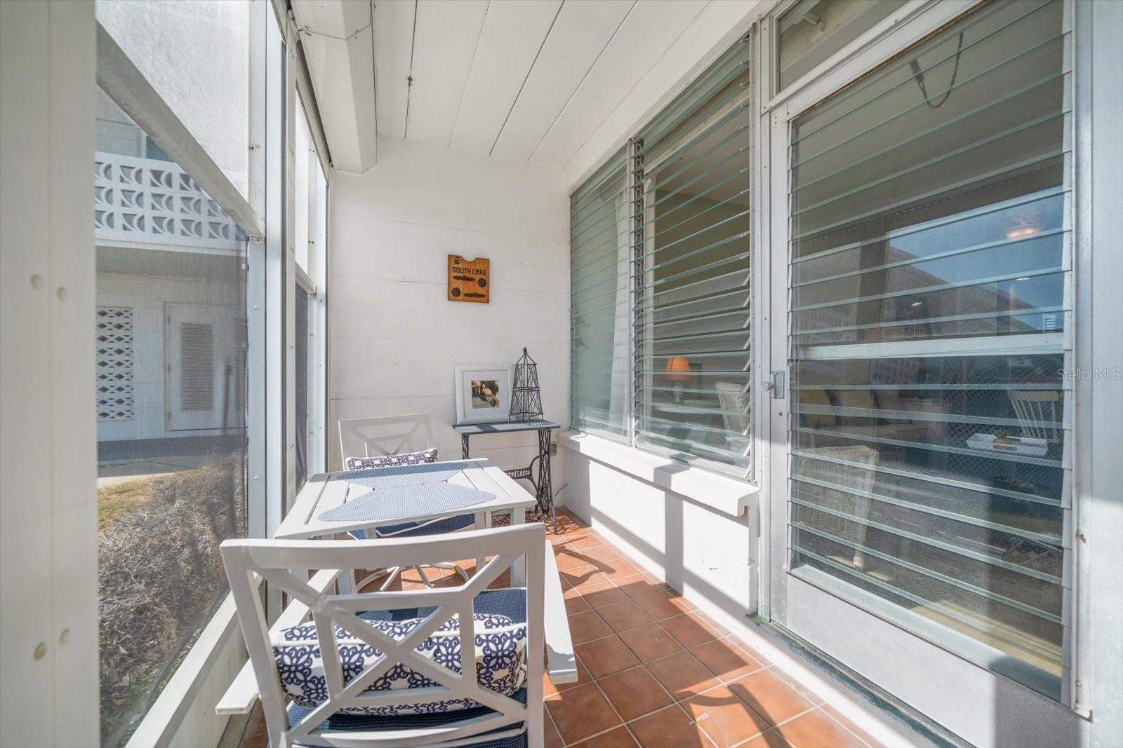 Image 18 of 32 For 7050 Sunset Way 6