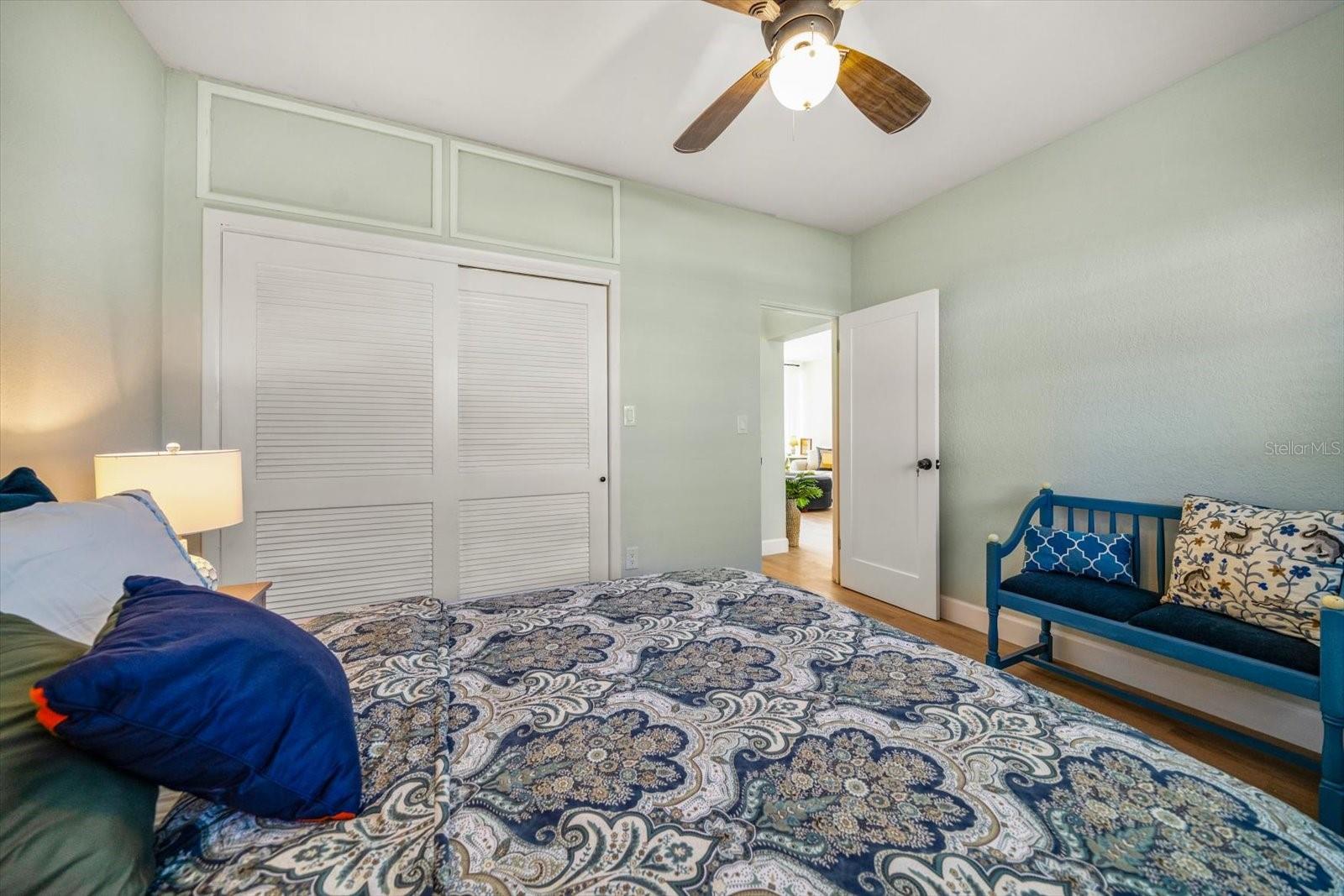 Image 21 of 32 For 7050 Sunset Way 6