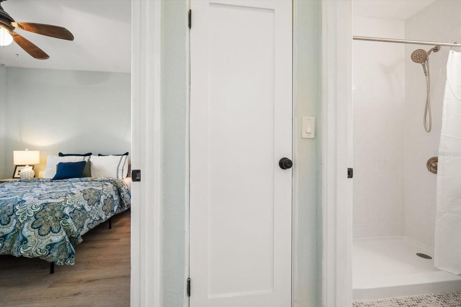 Image 24 of 32 For 7050 Sunset Way 6