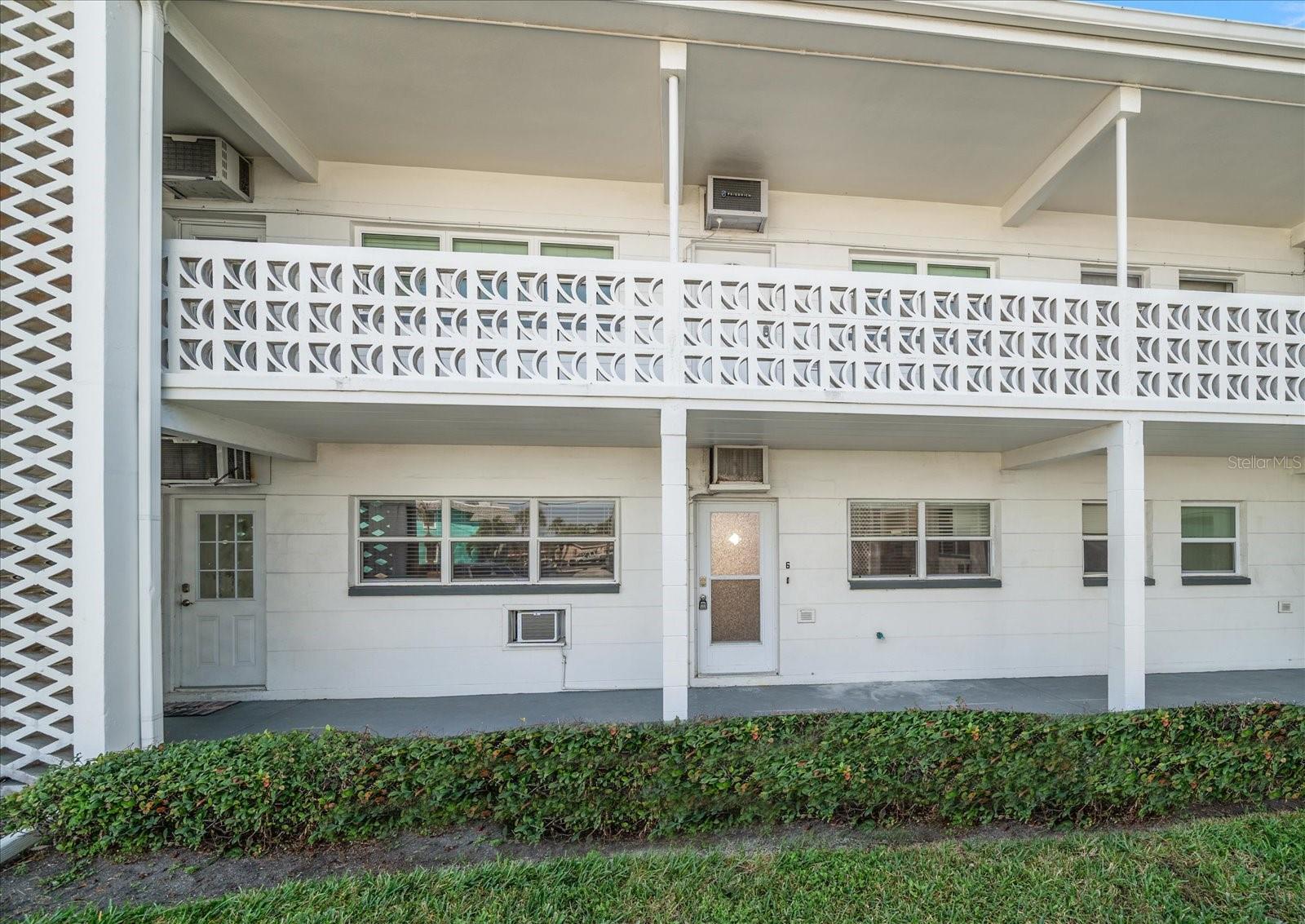 Image 3 of 32 For 7050 Sunset Way 6