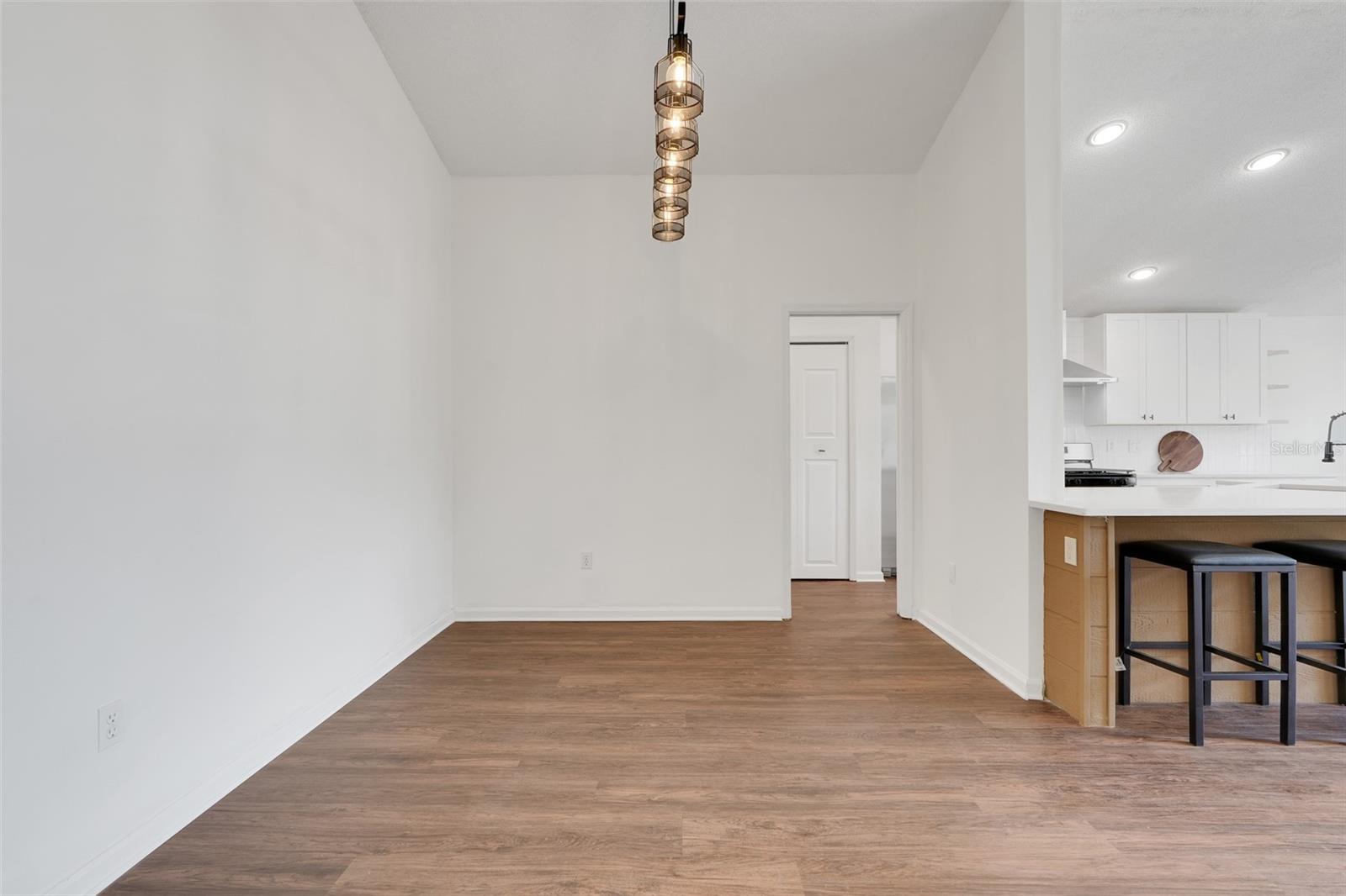 Image 10 of 24 For 15722 Autumn Glen Avenue