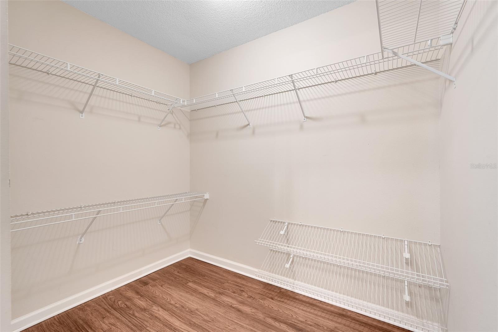 Image 14 of 24 For 15722 Autumn Glen Avenue