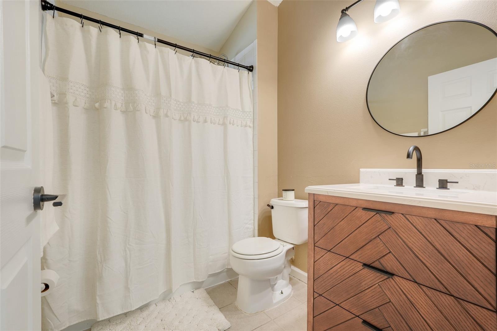 Image 17 of 24 For 15722 Autumn Glen Avenue