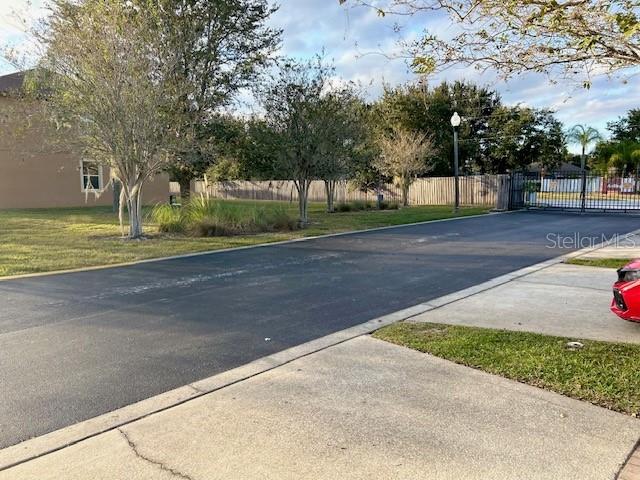 Image 8 of 26 For 718 Verona Avenue 718