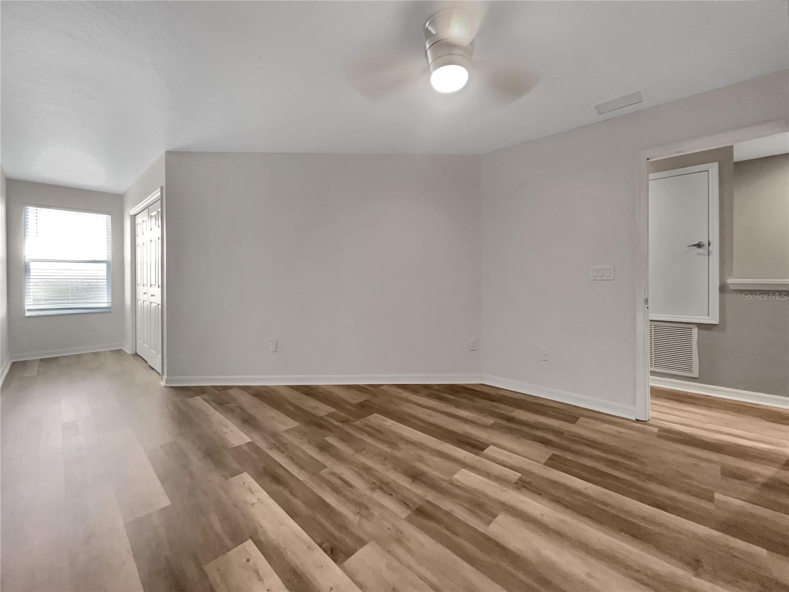 Image 14 of 19 For 4632 Vignette Way