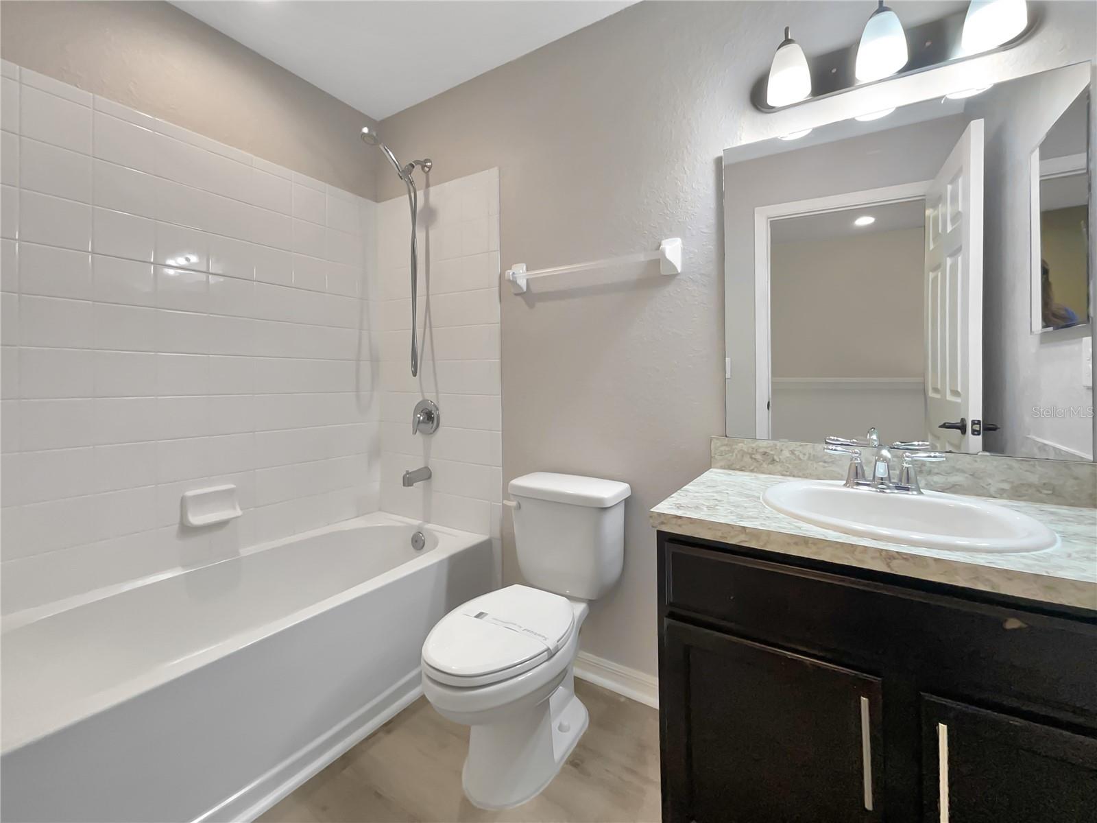 Image 15 of 19 For 4632 Vignette Way