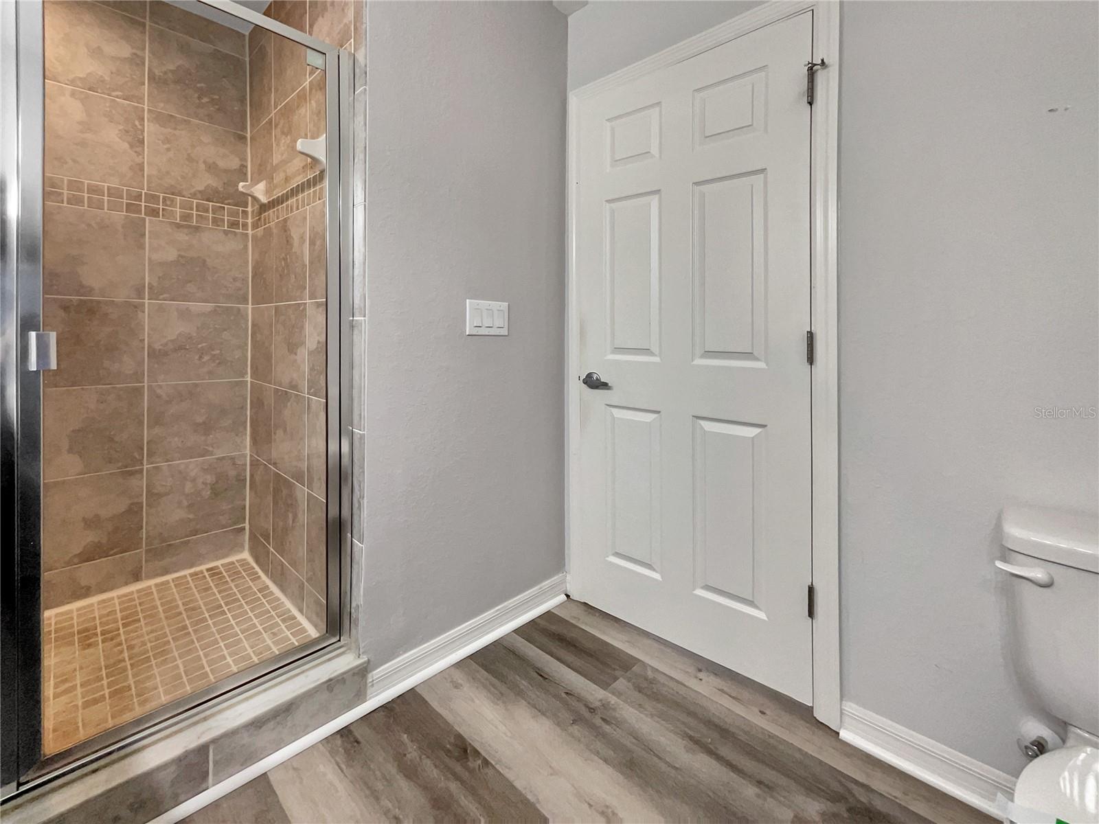 Image 17 of 19 For 4632 Vignette Way