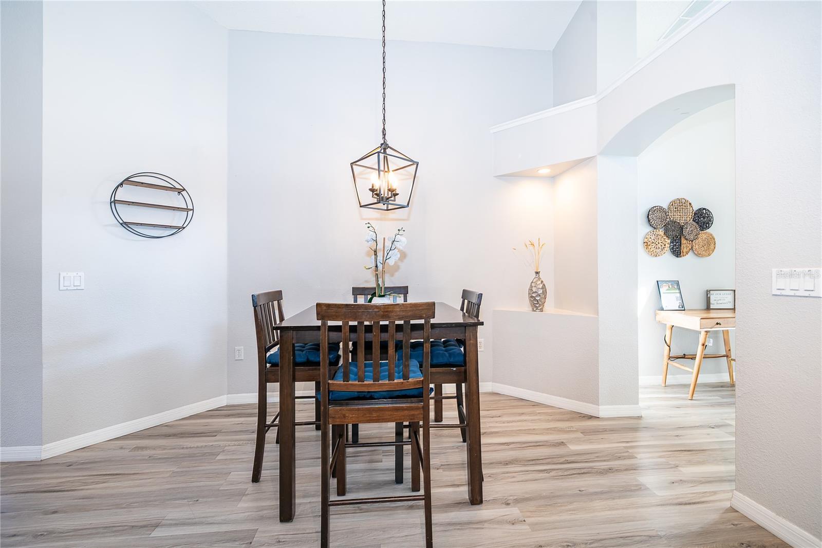 Image 11 of 27 For 1106 Liberty Hall Drive