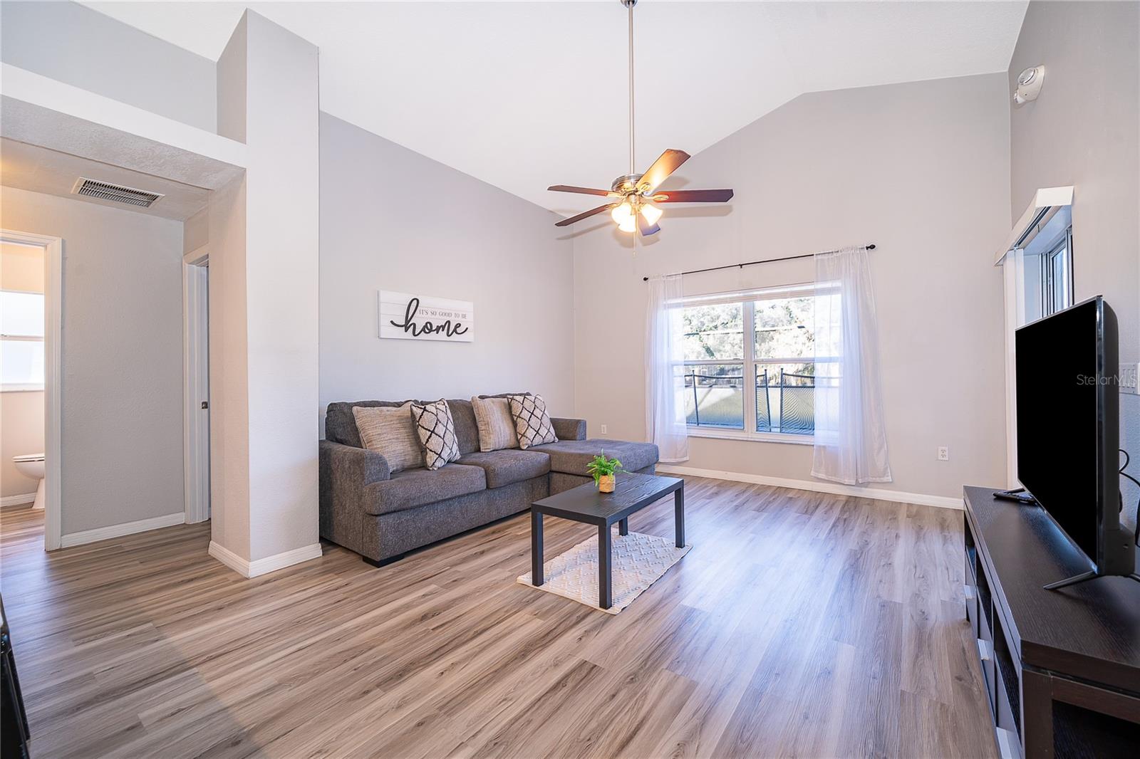 Image 13 of 27 For 1106 Liberty Hall Drive