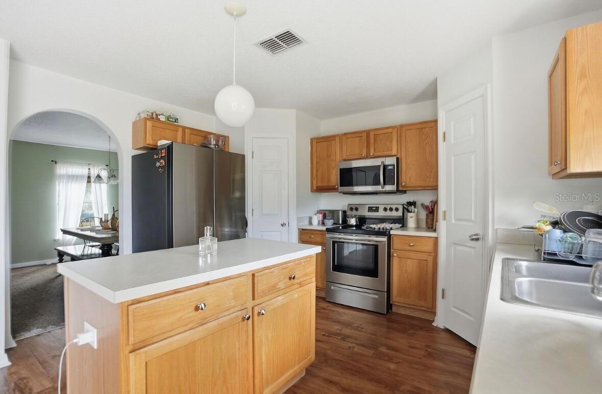 Image 11 of 42 For 11077 Jenny Wren Road