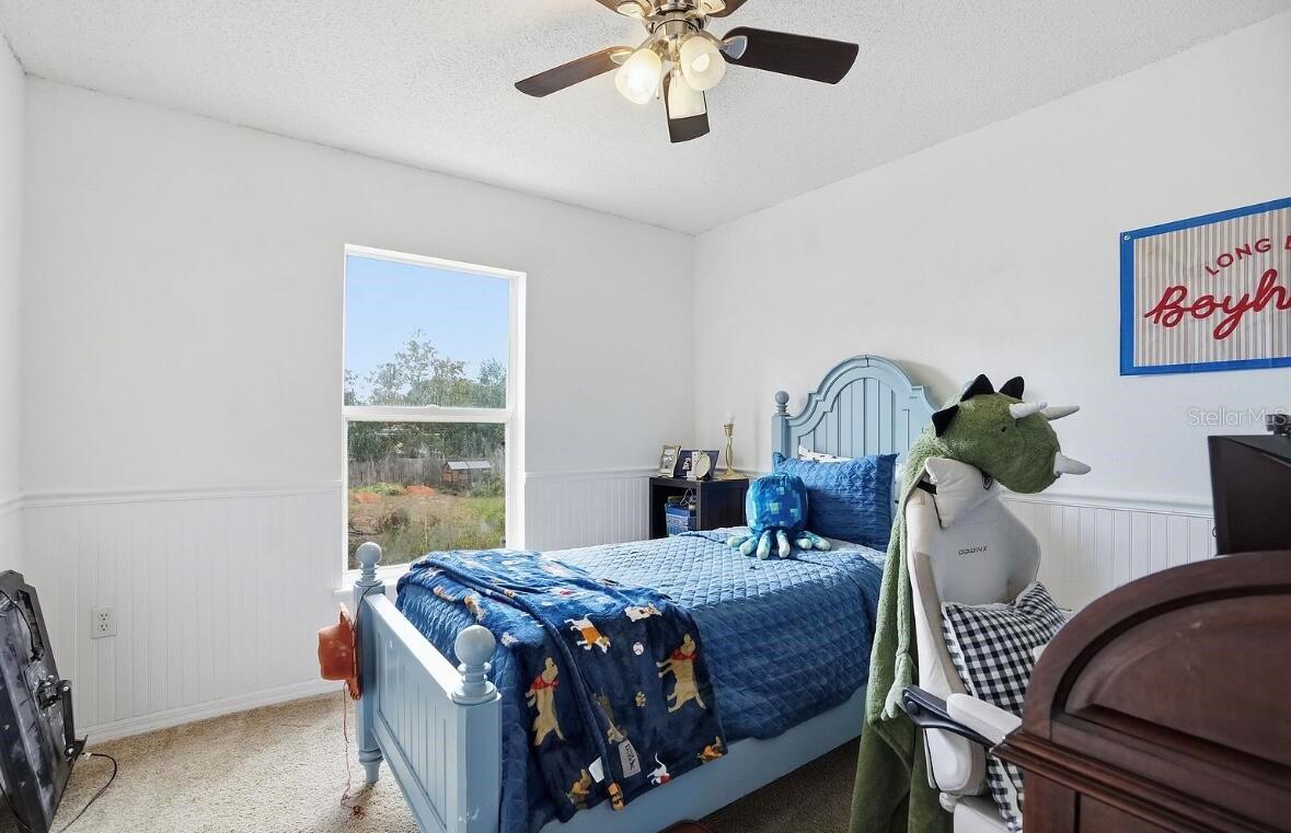 Image 22 of 42 For 11077 Jenny Wren Road