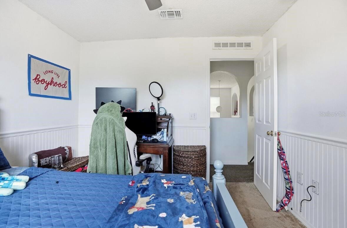 Image 23 of 42 For 11077 Jenny Wren Road