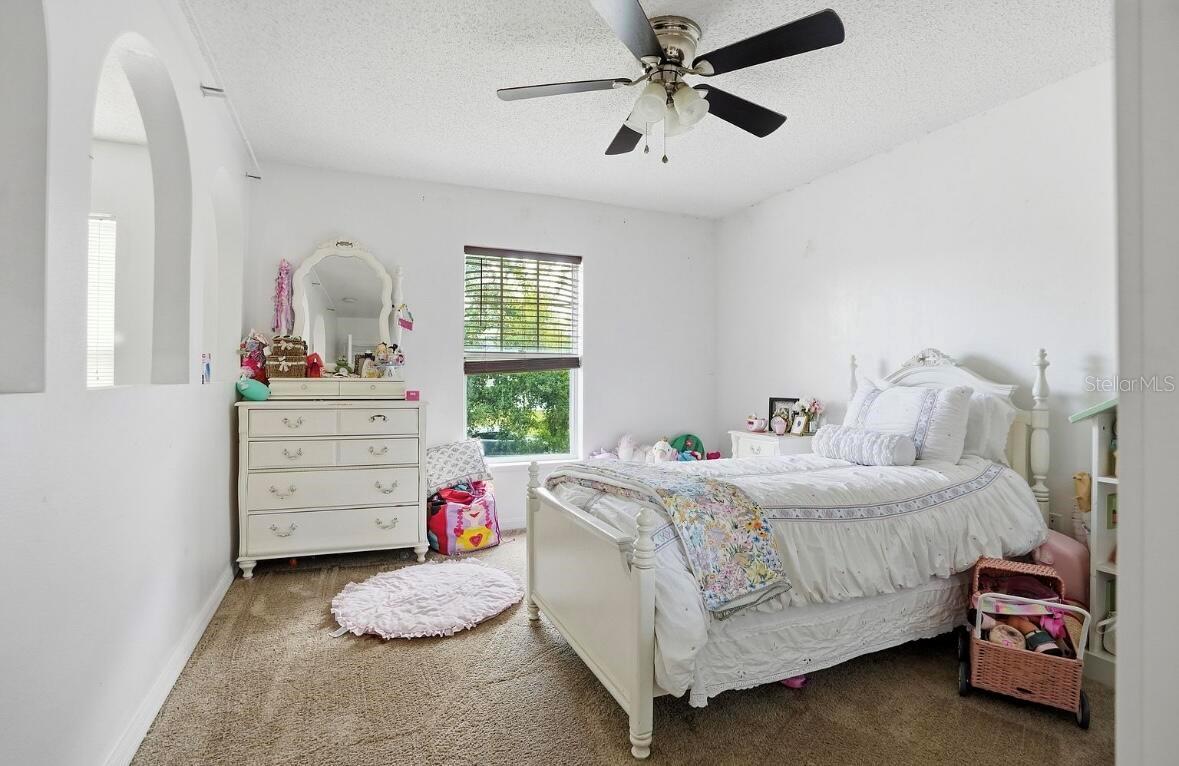 Image 26 of 42 For 11077 Jenny Wren Road