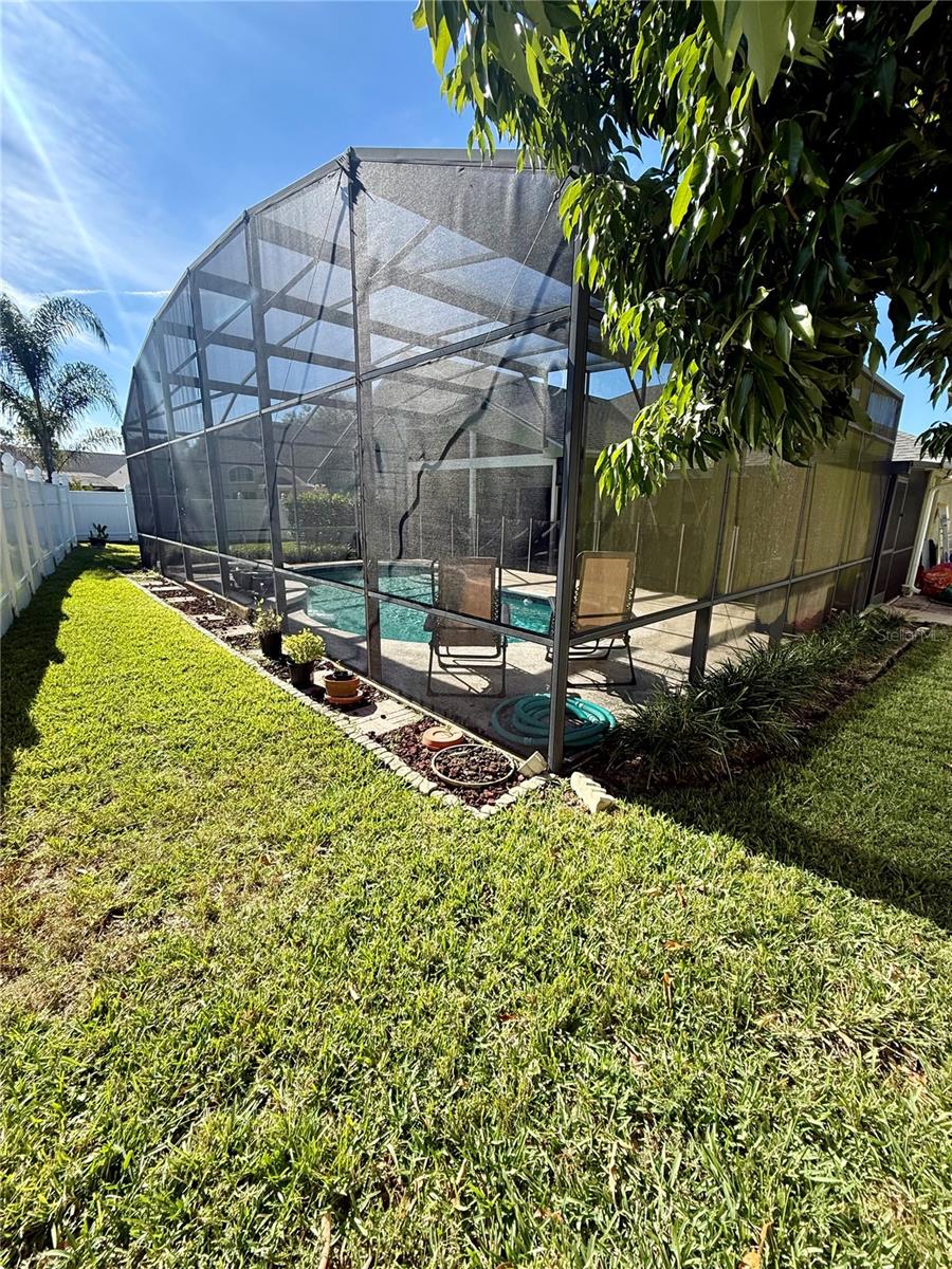 Image 43 of 48 For 819 Ardenleigh Drive