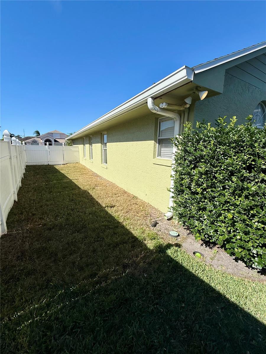 Image 46 of 48 For 819 Ardenleigh Drive