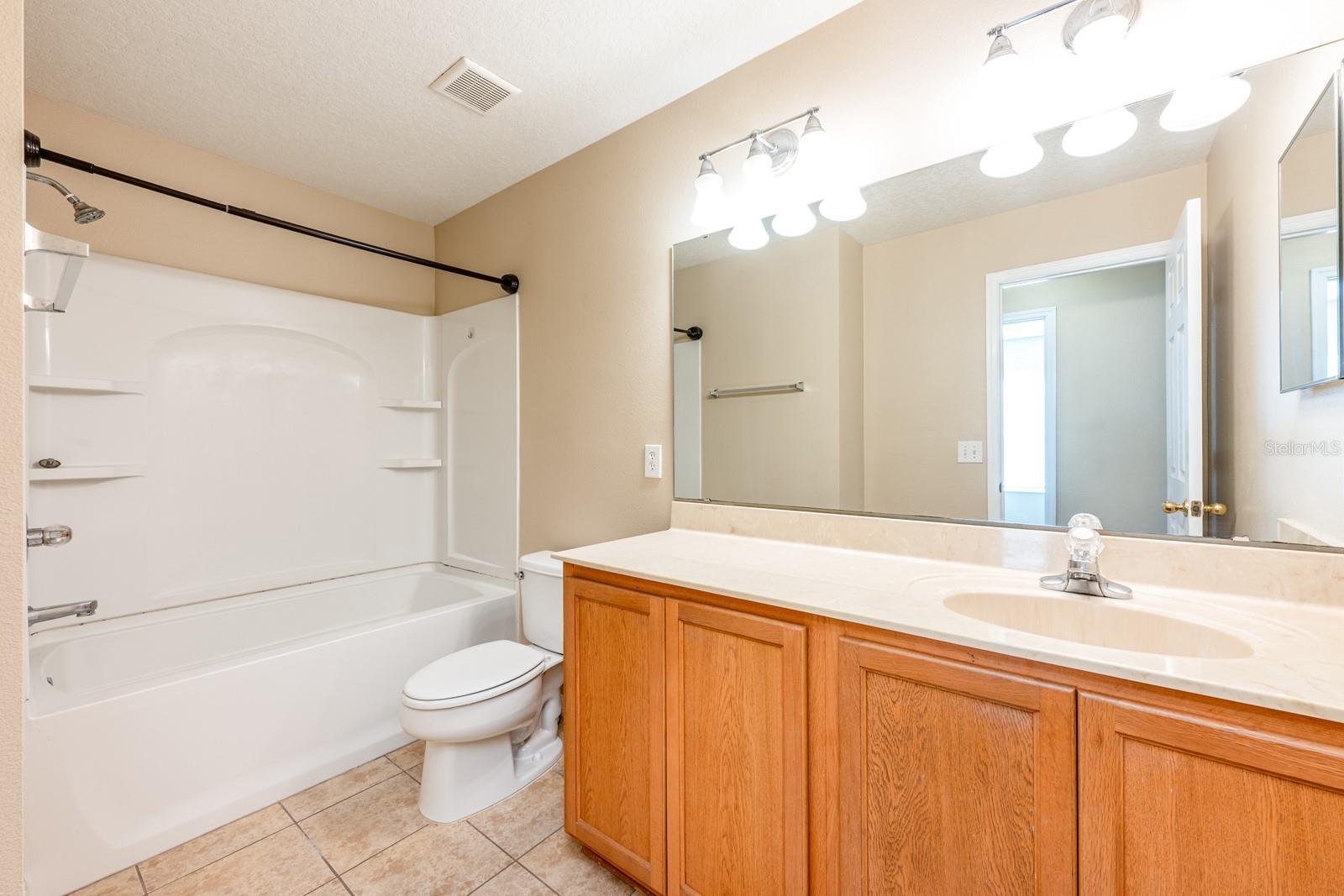 Image 20 of 34 For 516 Penny Royal Place