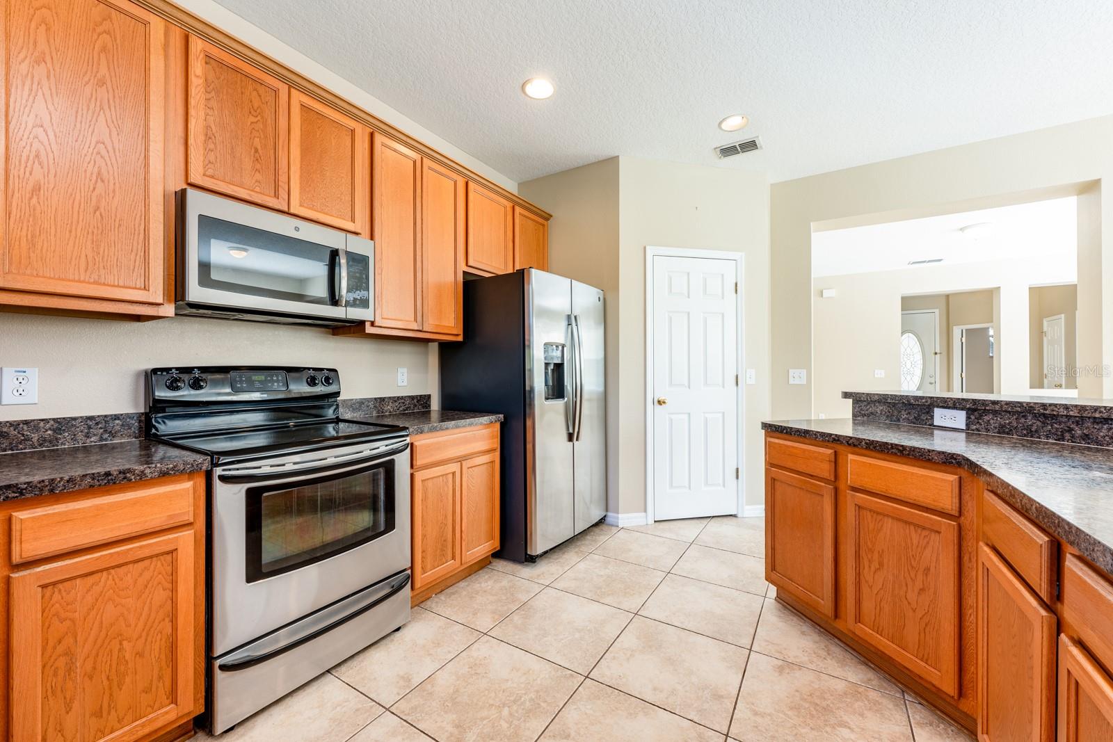 Image 8 of 34 For 516 Penny Royal Place