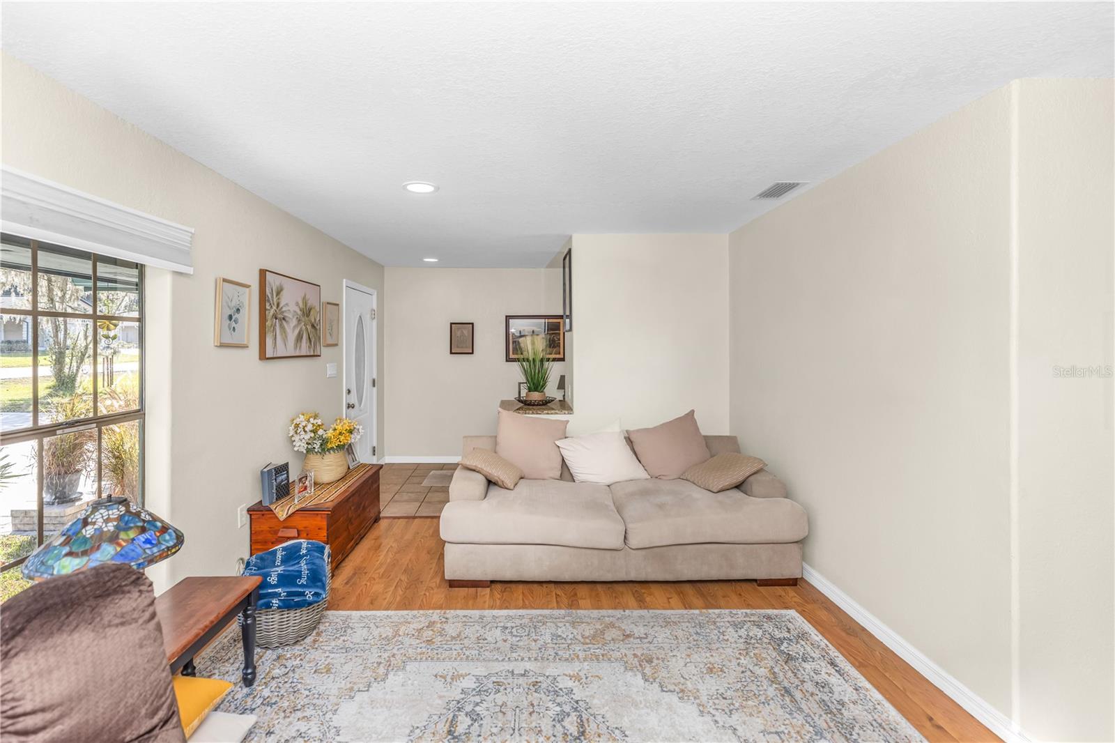 Image 5 of 28 For 1506 June Avenue