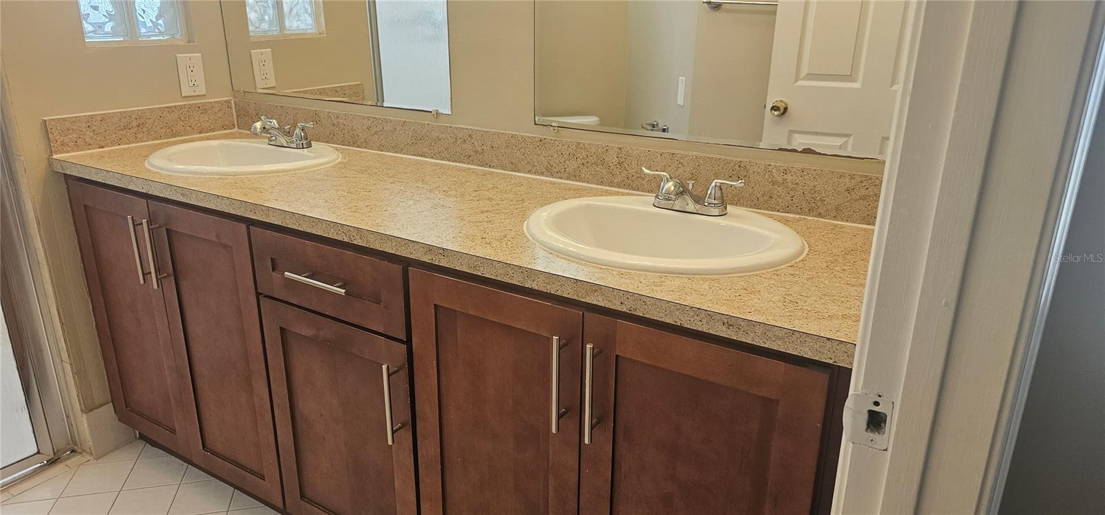 Image 15 of 20 For 12363 Pleasant Green Way