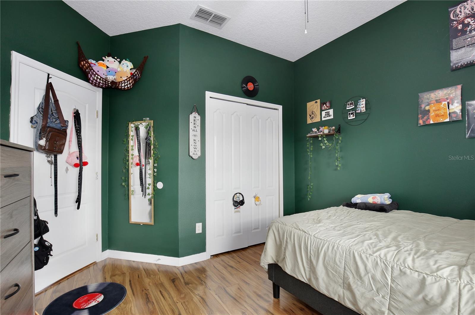 Image 15 of 44 For 5209 Cape Hatteras Drive