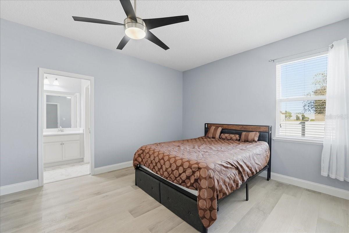 Image 23 of 50 For 3335 Puxton Drive