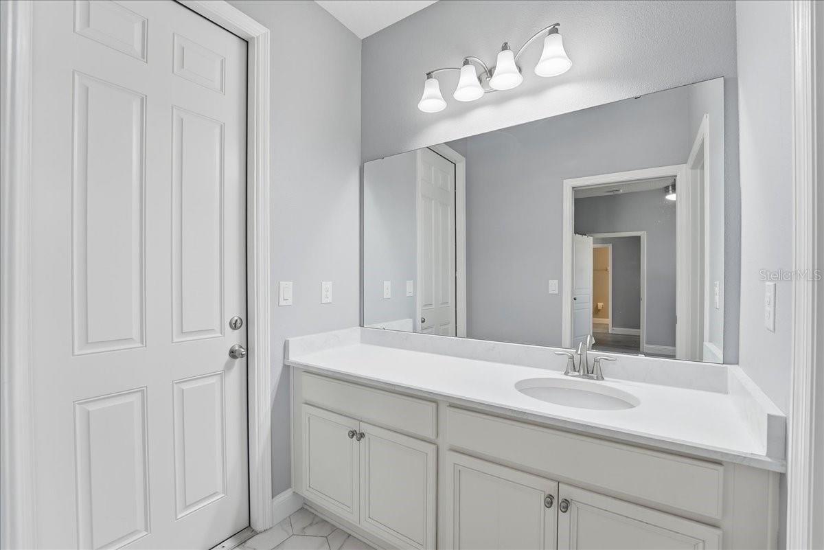 Image 25 of 50 For 3335 Puxton Drive