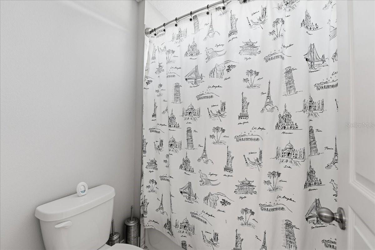 Image 40 of 50 For 3335 Puxton Drive