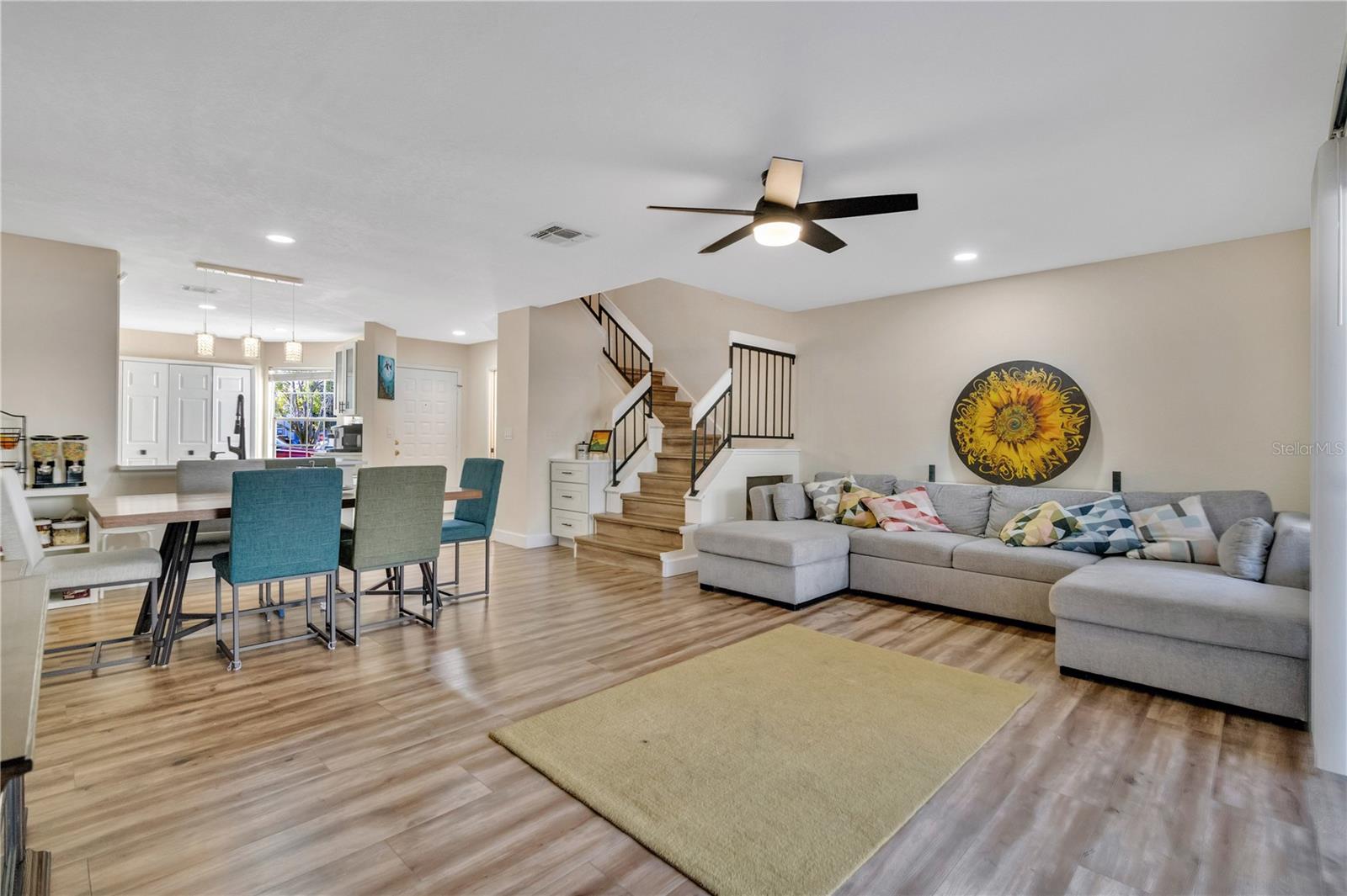 Image 12 of 27 For 2823 Boulder Falls Court