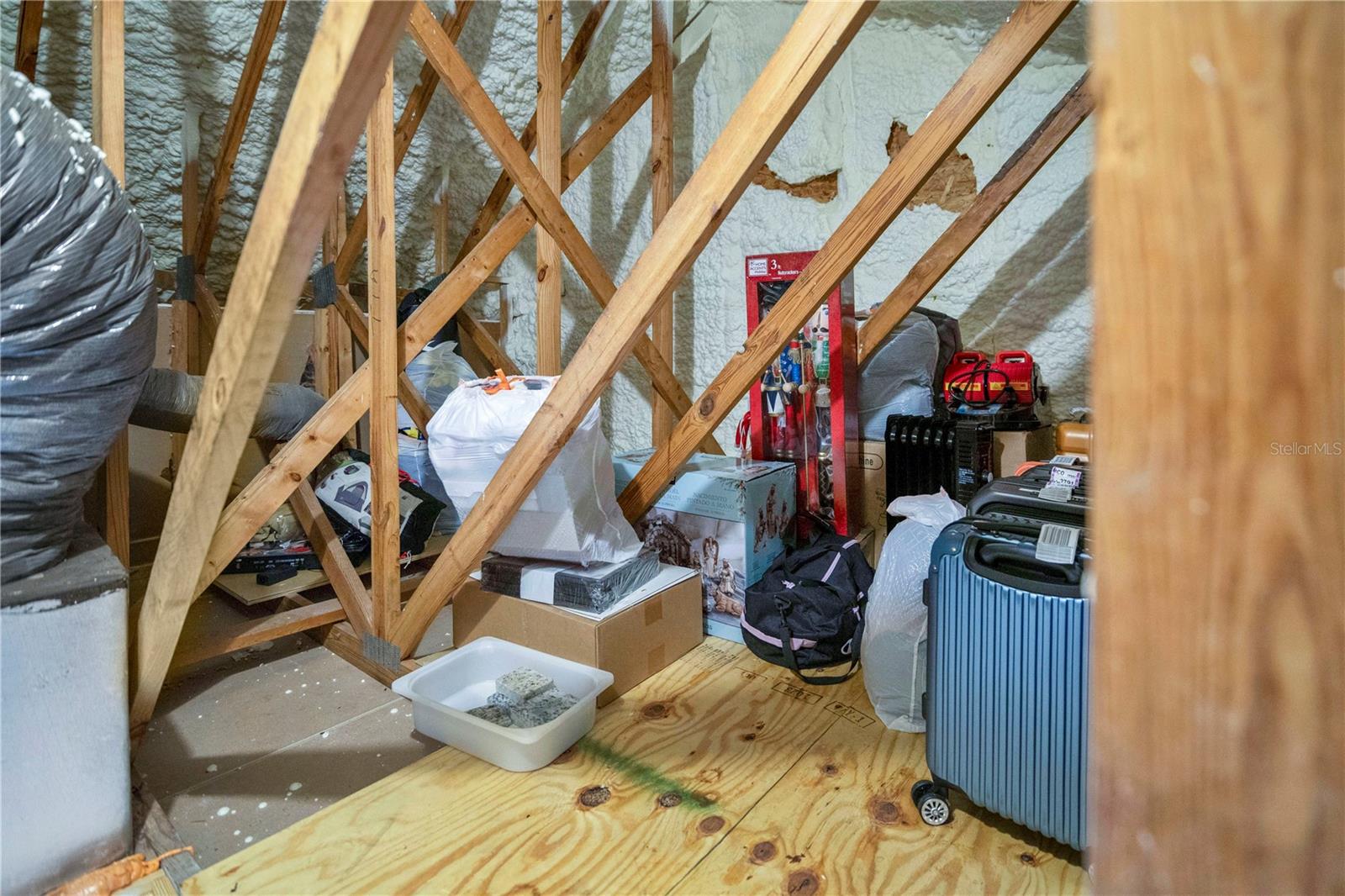 Image 20 of 27 For 2823 Boulder Falls Court