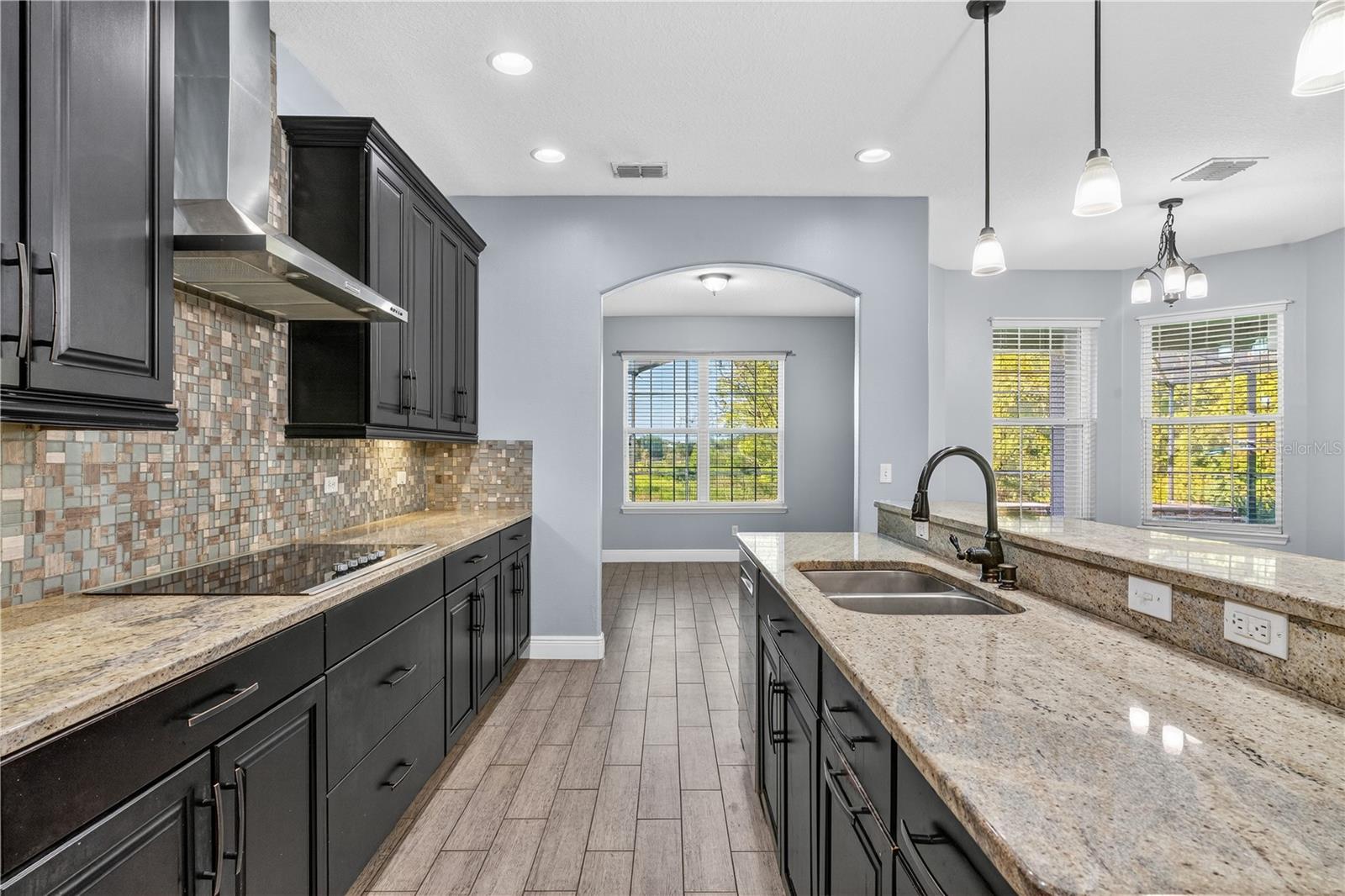 Image 26 of 88 For 1204 Lexington Avenue