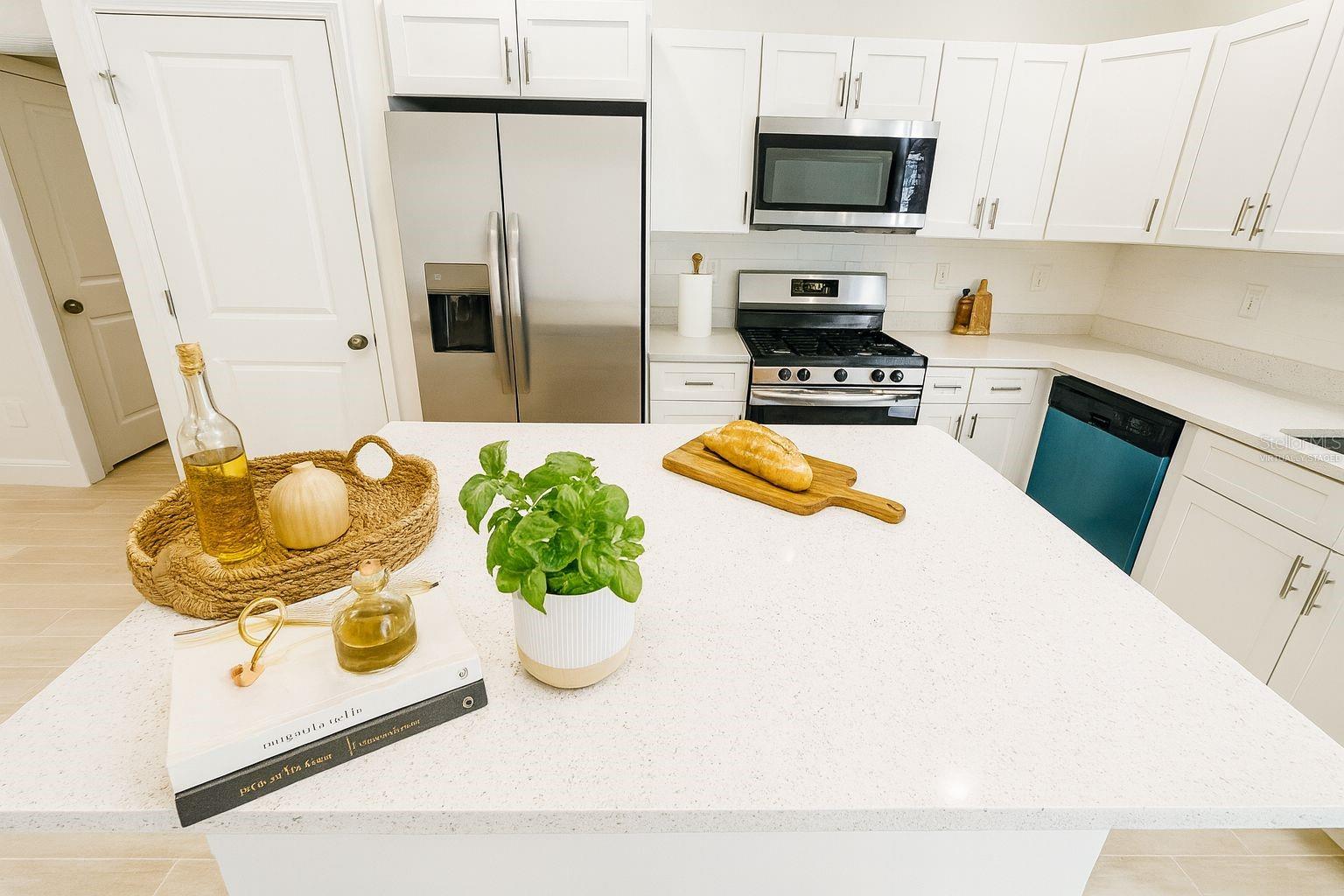 Image 4 of 23 For 5304 Davisson Avenue