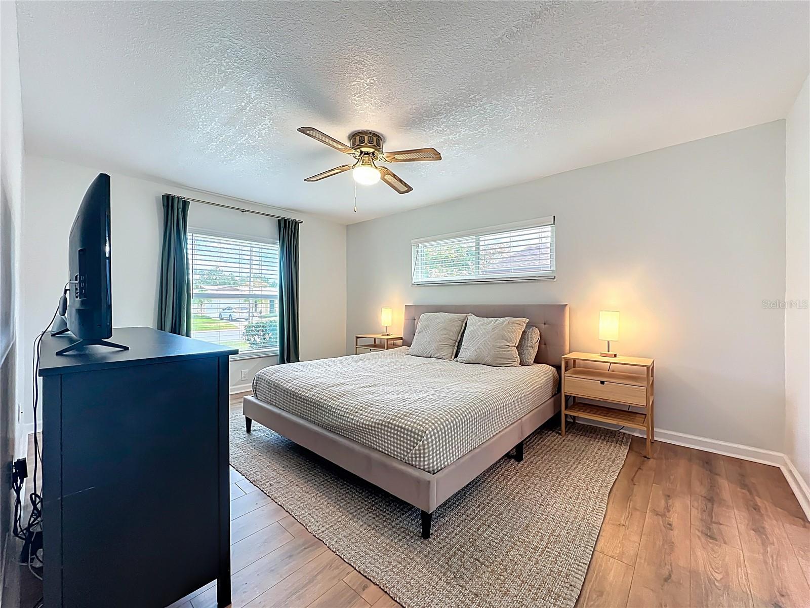 Image 17 of 52 For 5100 Andrea Boulevard