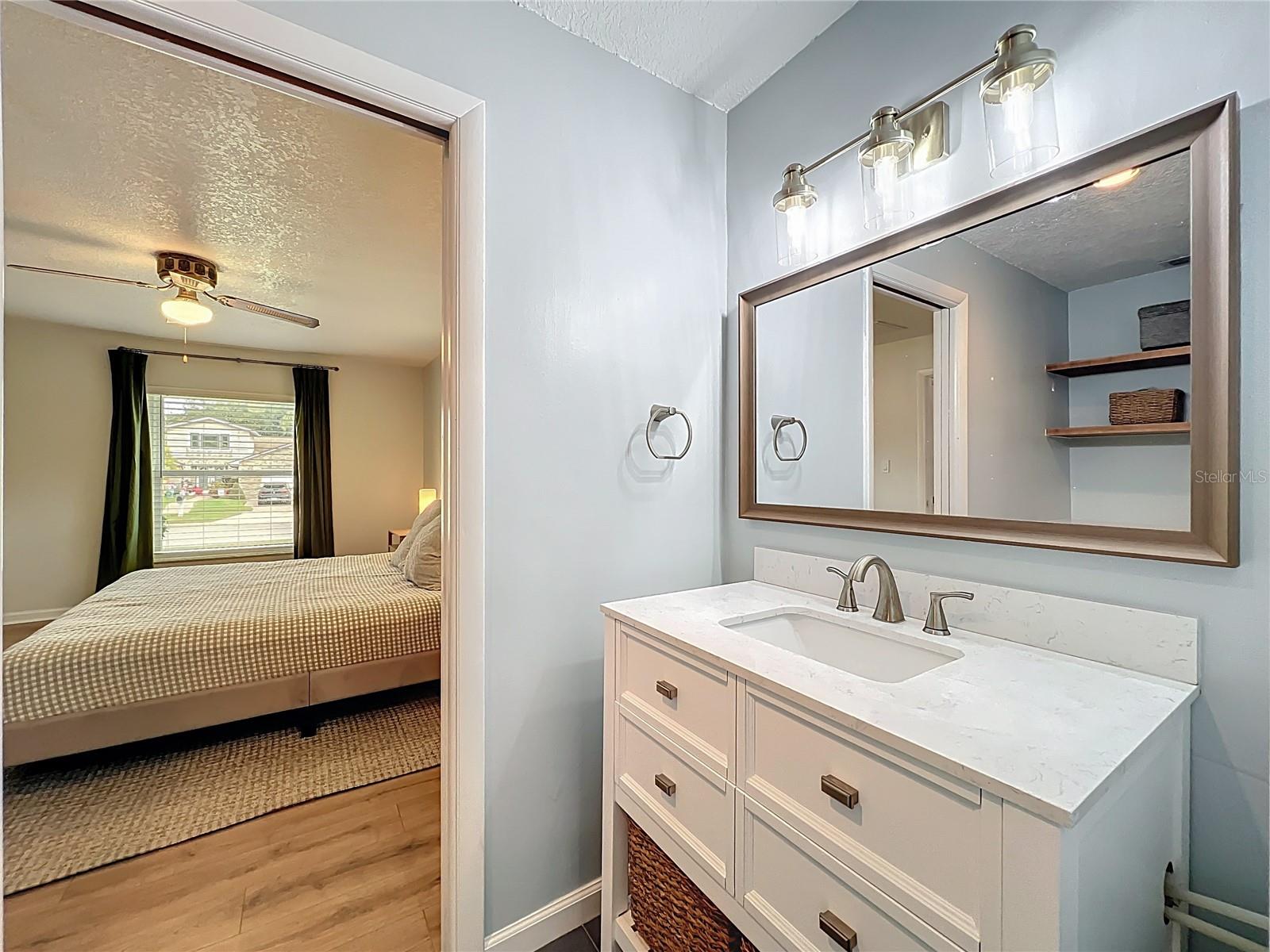 Image 20 of 52 For 5100 Andrea Boulevard