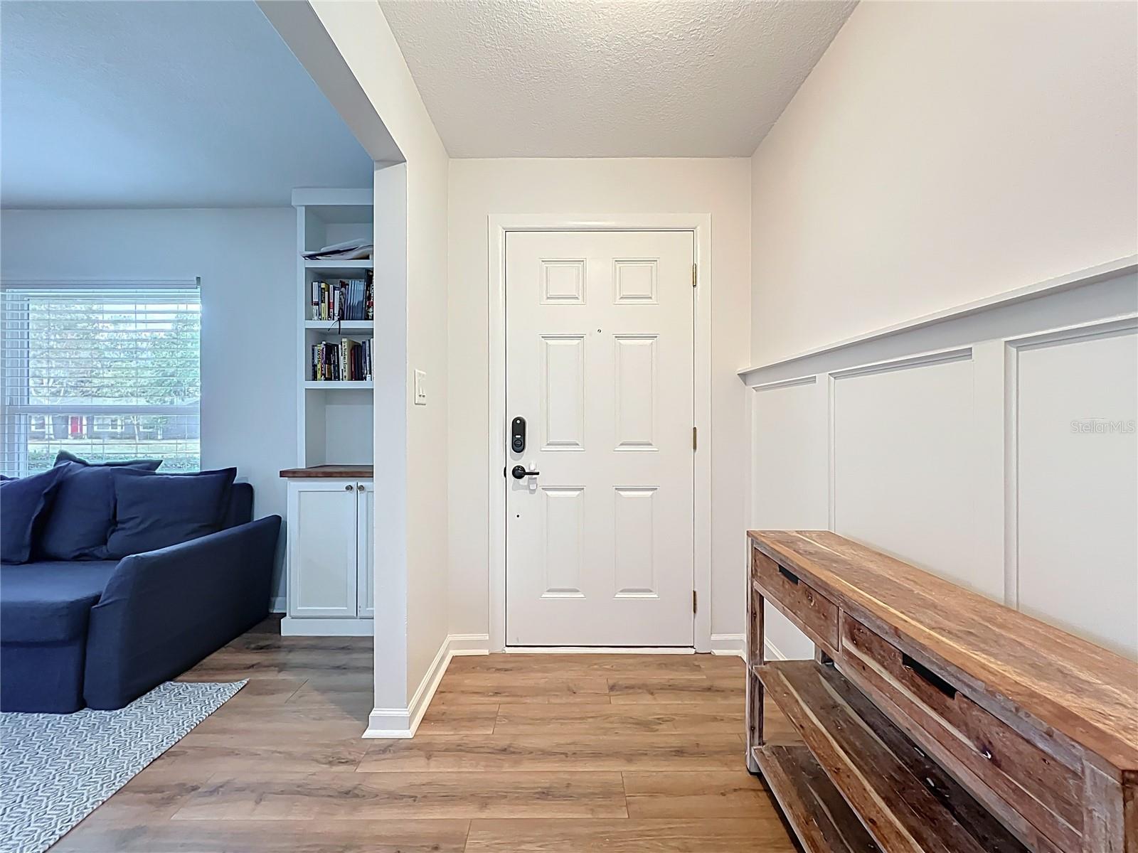 Image 3 of 52 For 5100 Andrea Boulevard