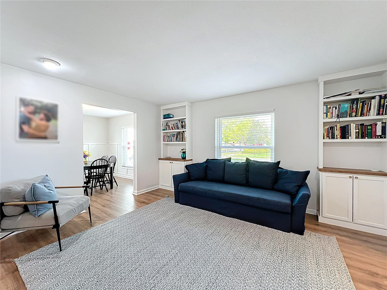 Image 5 of 52 For 5100 Andrea Boulevard