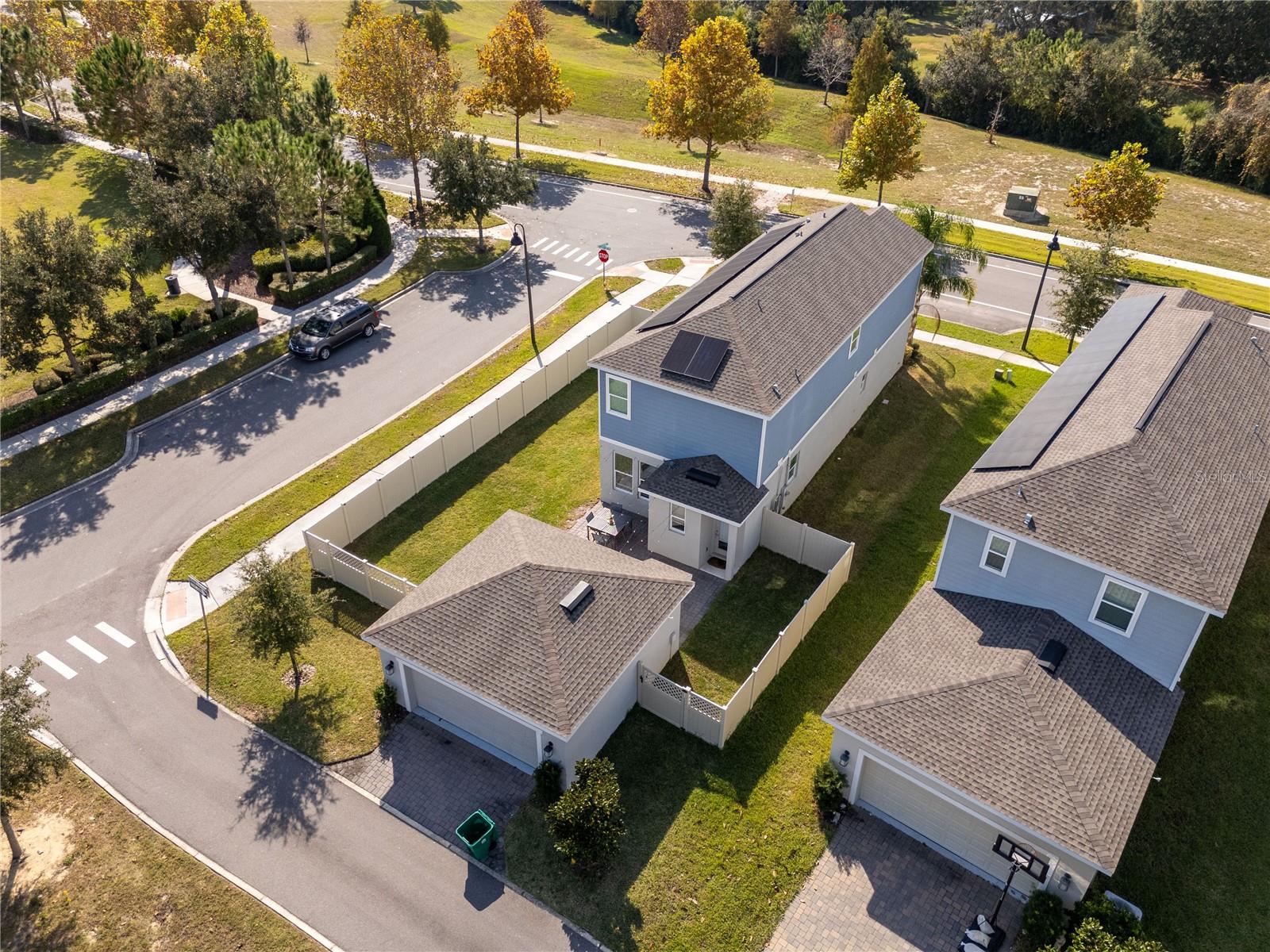 Image 10 of 69 For 1527 Viscaya Cove Boulevard