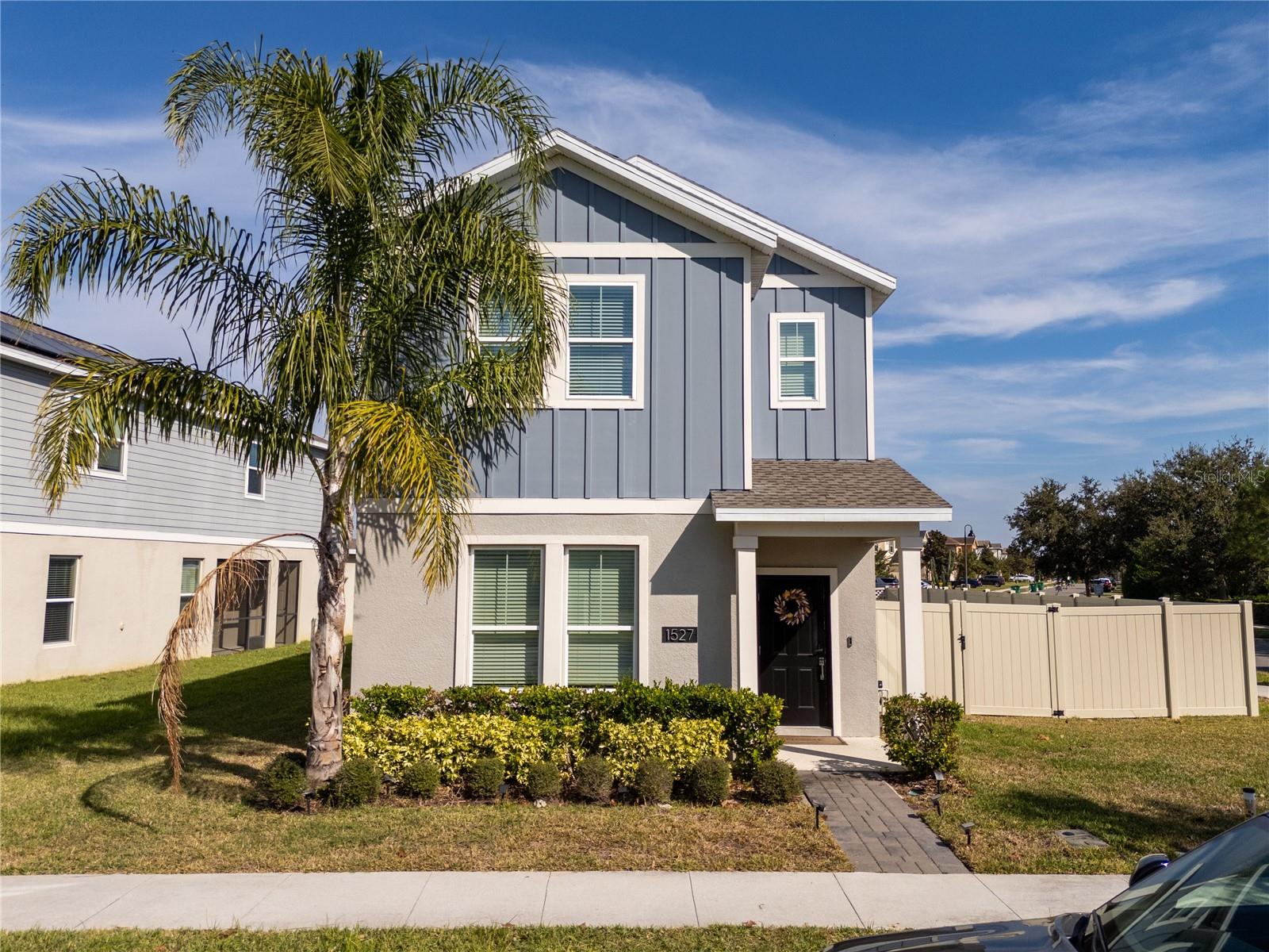 Image 2 of 69 For 1527 Viscaya Cove Boulevard