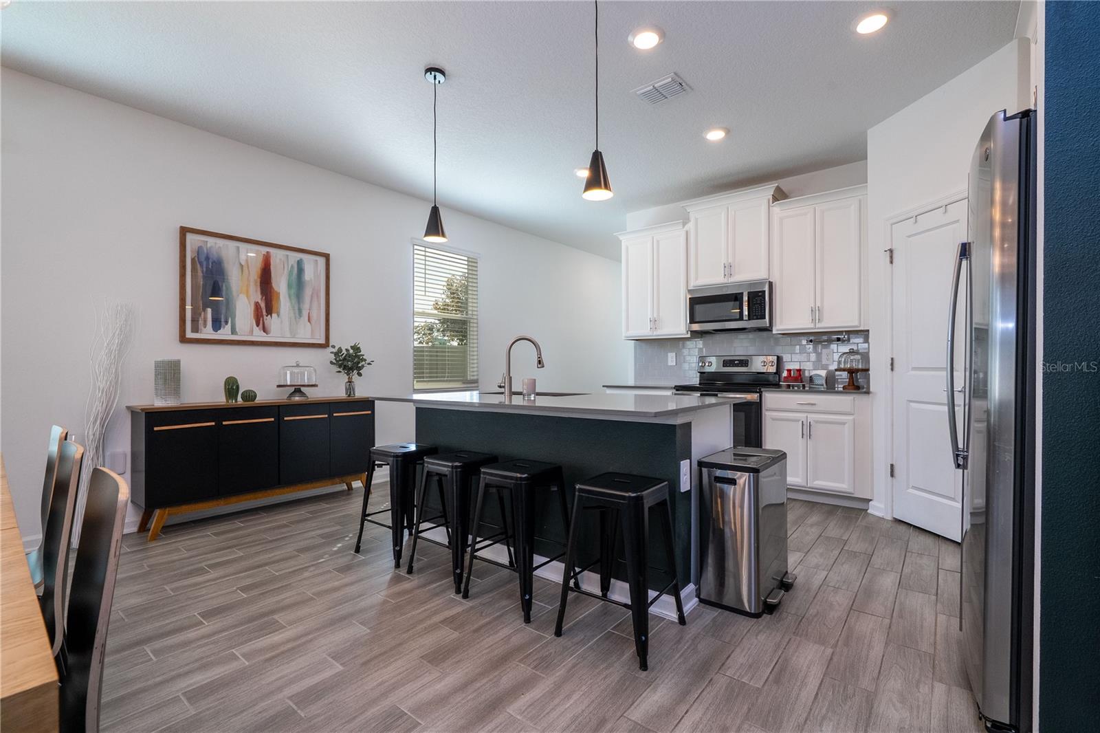 Image 25 of 69 For 1527 Viscaya Cove Boulevard