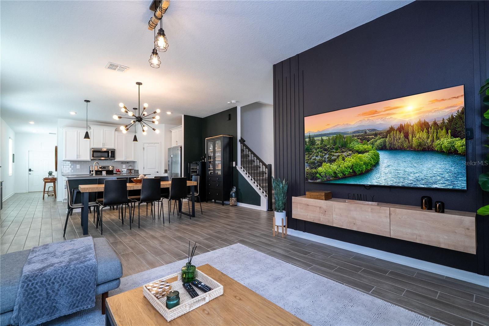 Image 33 of 69 For 1527 Viscaya Cove Boulevard