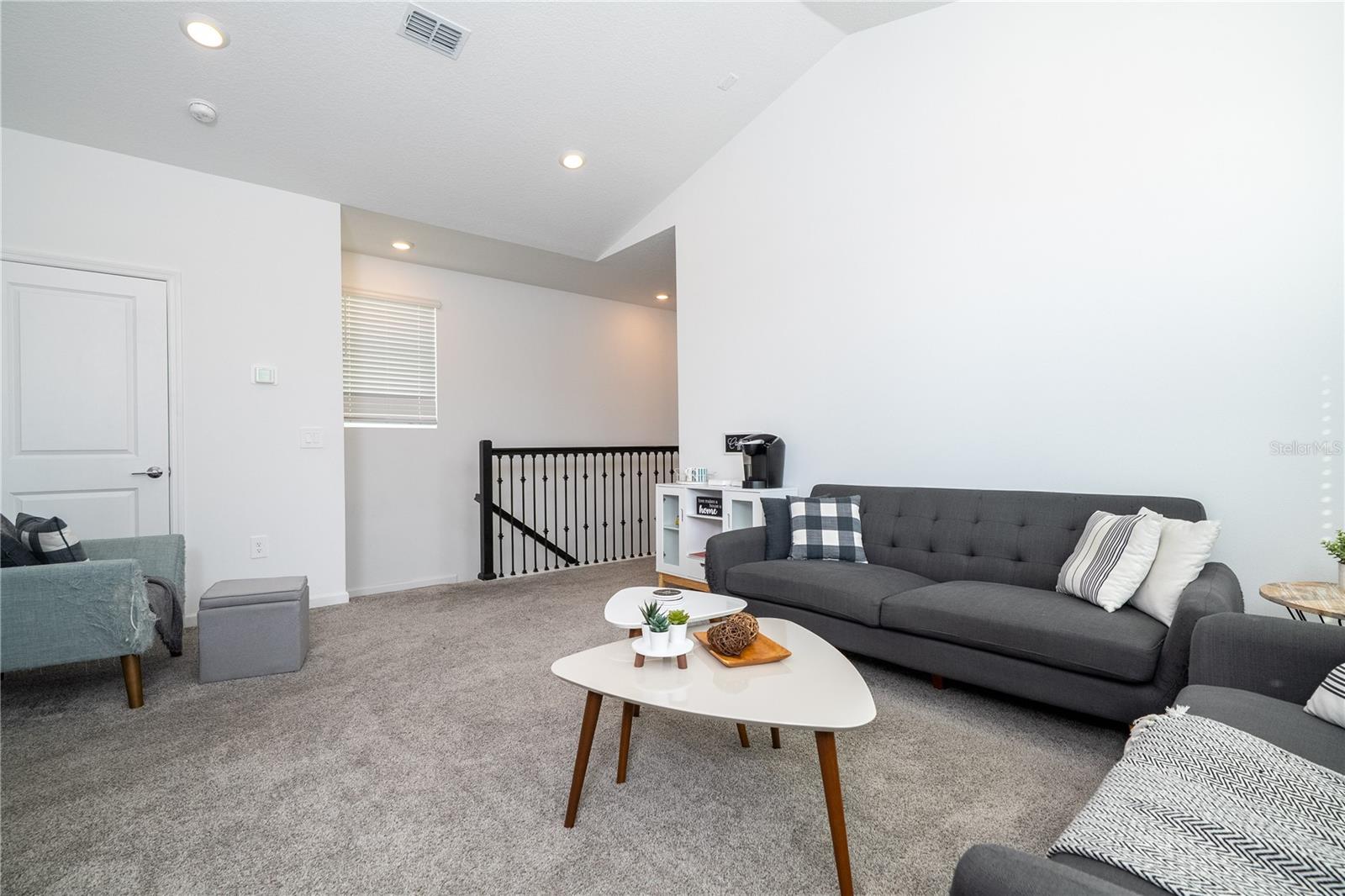 Image 41 of 69 For 1527 Viscaya Cove Boulevard