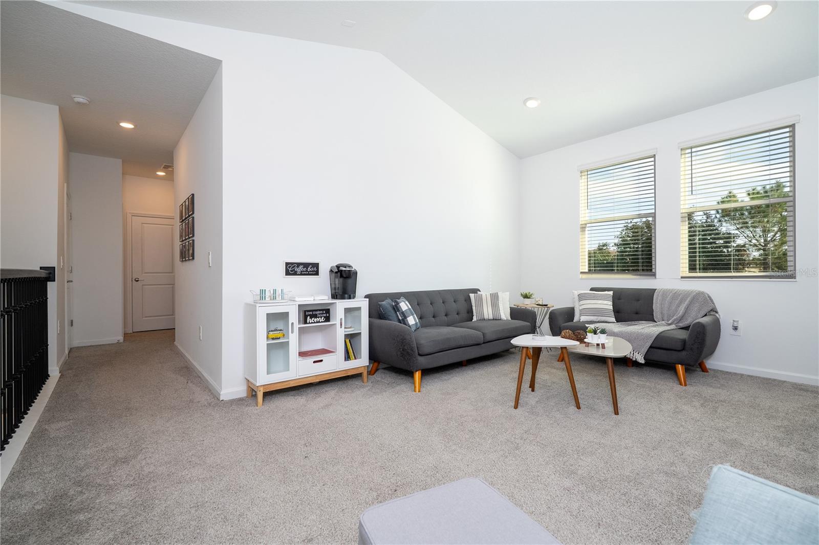 Image 44 of 69 For 1527 Viscaya Cove Boulevard