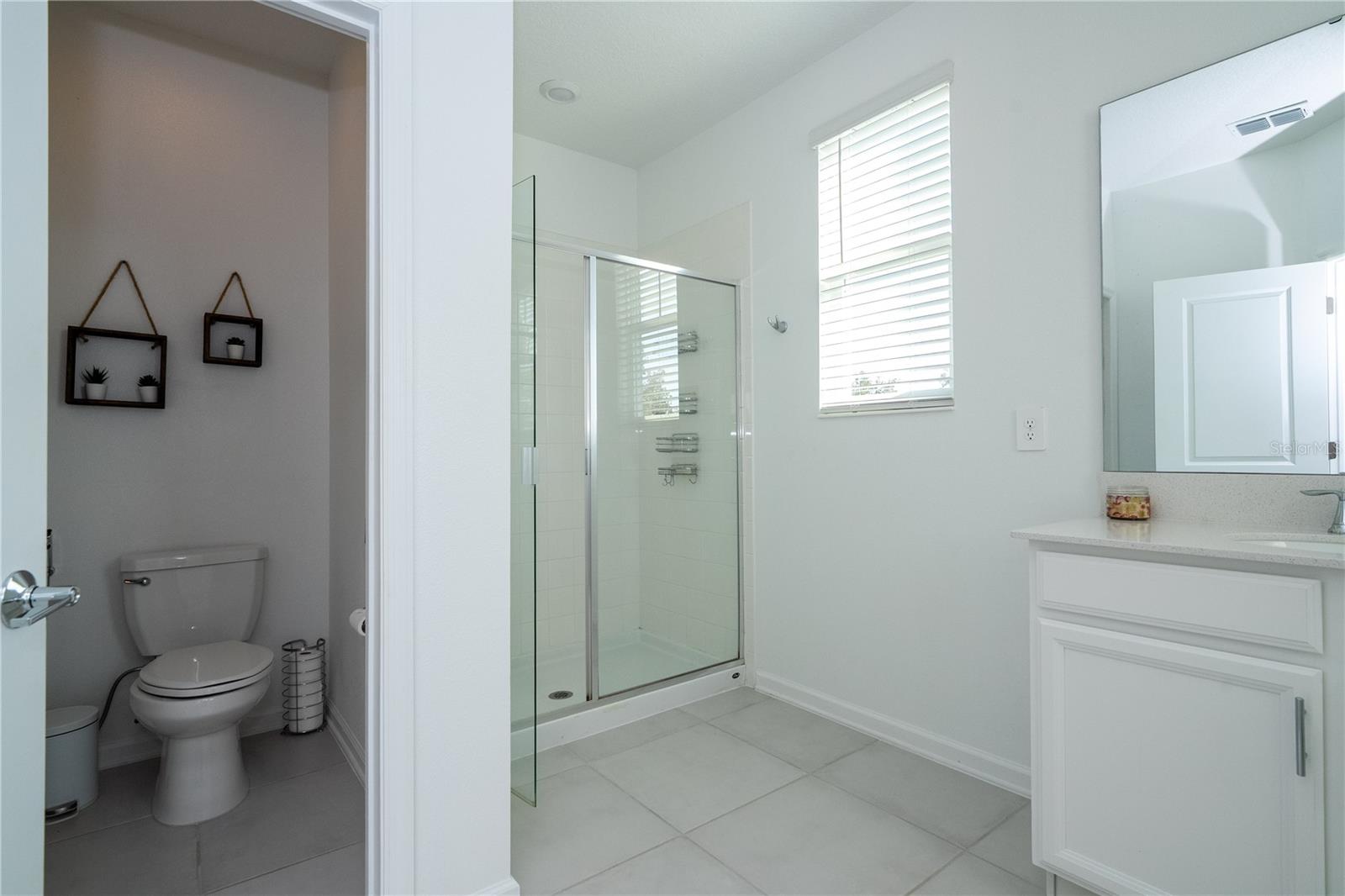 Image 50 of 69 For 1527 Viscaya Cove Boulevard