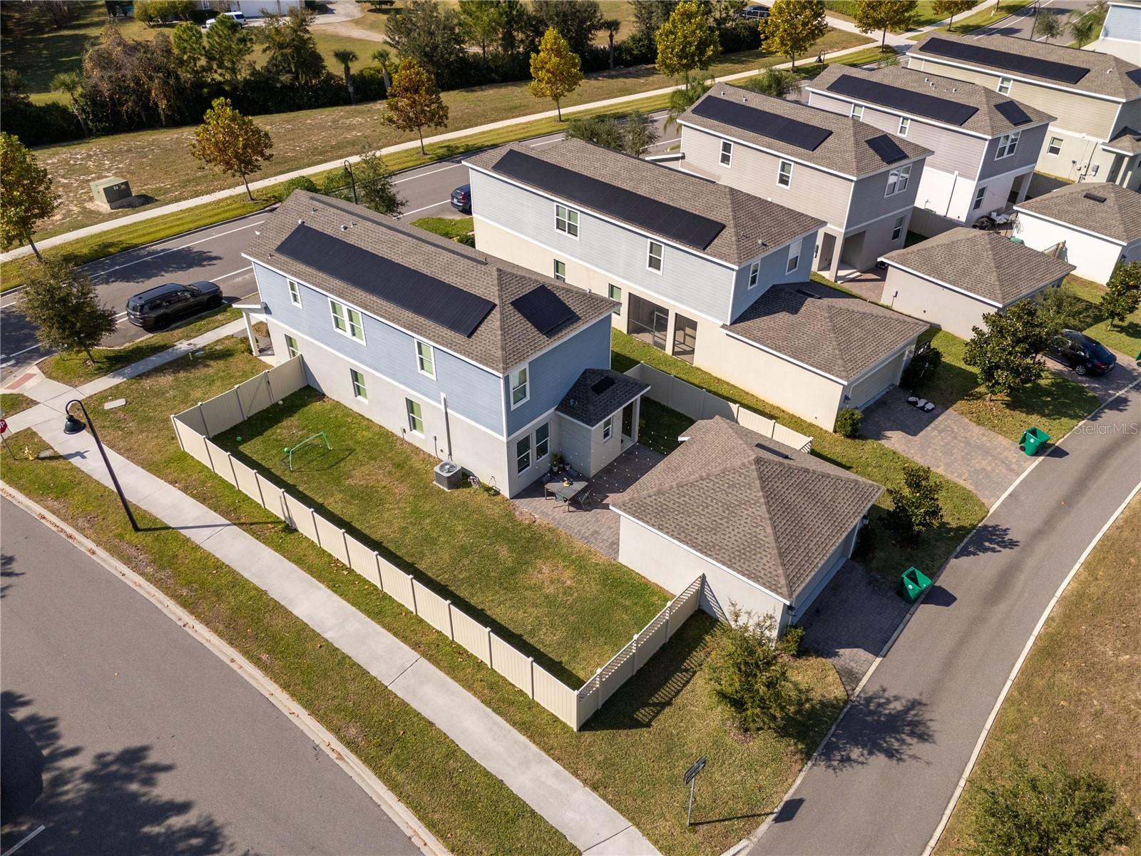 Image 9 of 69 For 1527 Viscaya Cove Boulevard