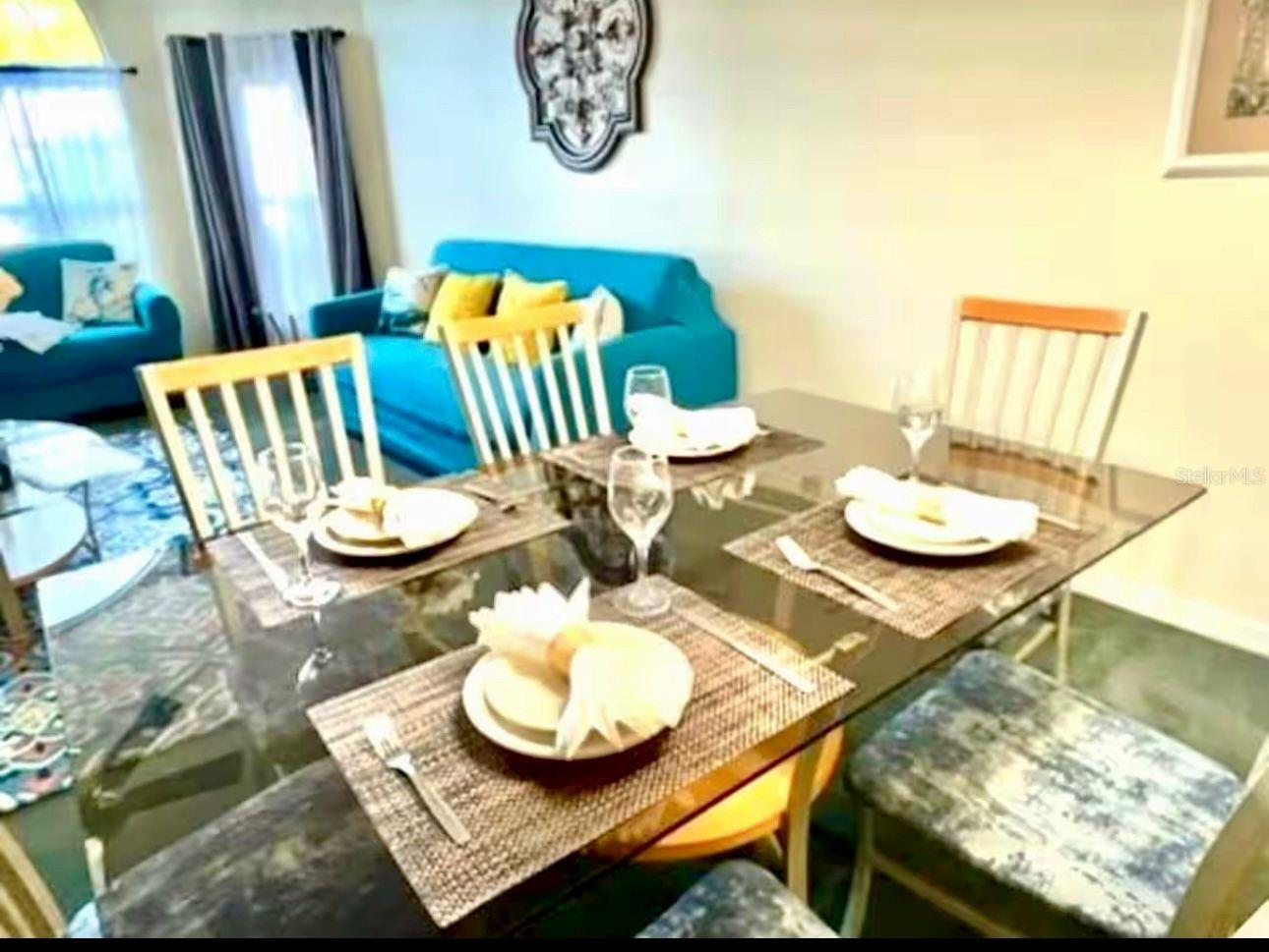 Image 13 of 46 For 2040 Royal Bay Boulevard 30