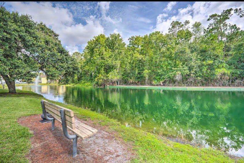 Image 38 of 46 For 2040 Royal Bay Boulevard 30