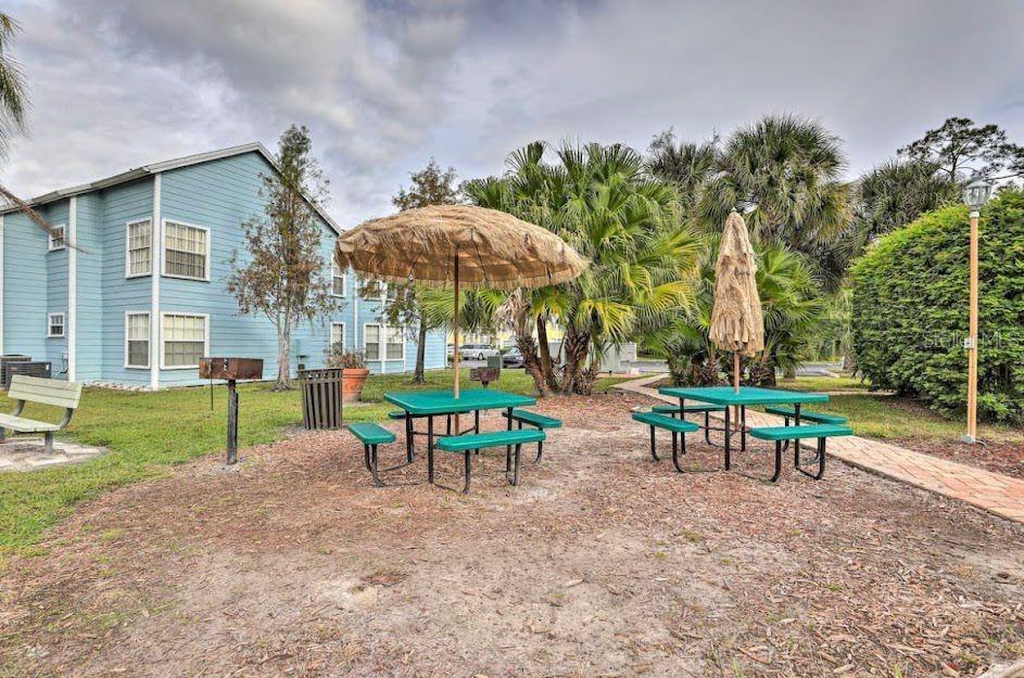 Image 45 of 46 For 2040 Royal Bay Boulevard 30